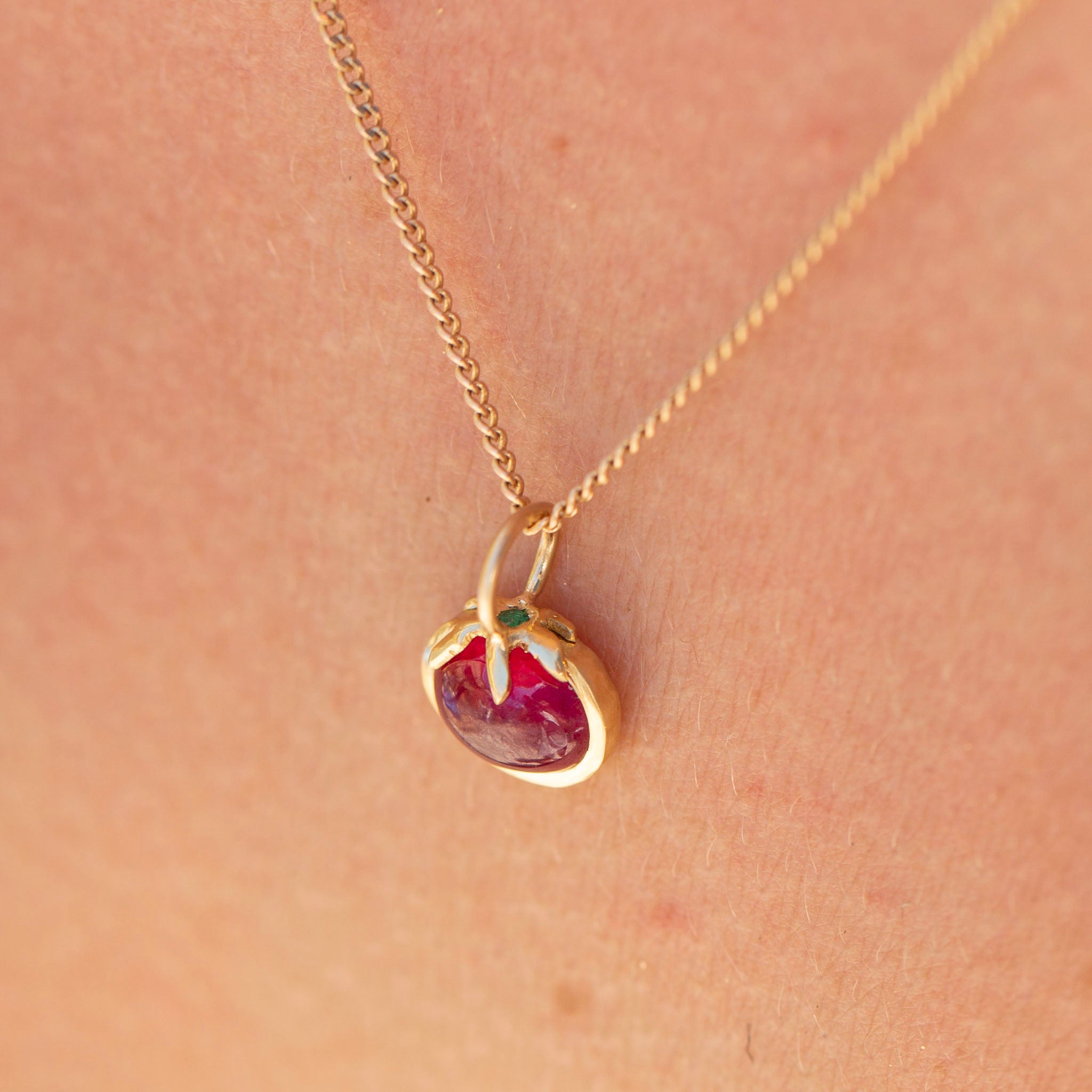Tomato 12, Fancy 18K Heirloom Ruby