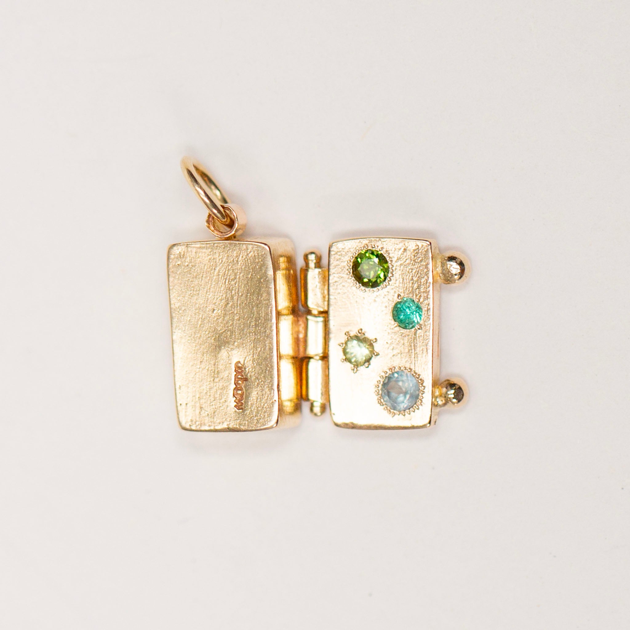 Green Mosaic Rock Box