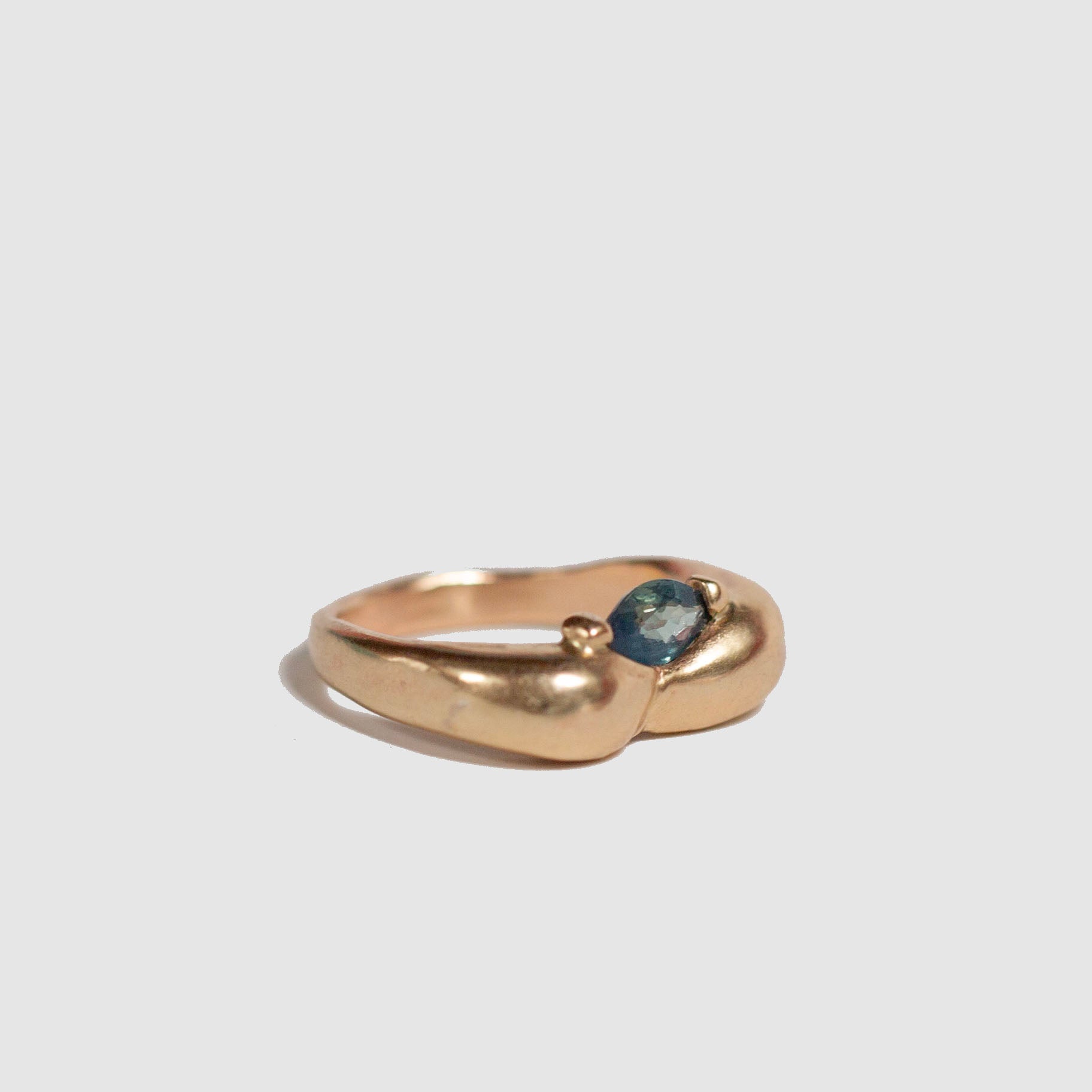 Sandia Sapphire Ring, 14k