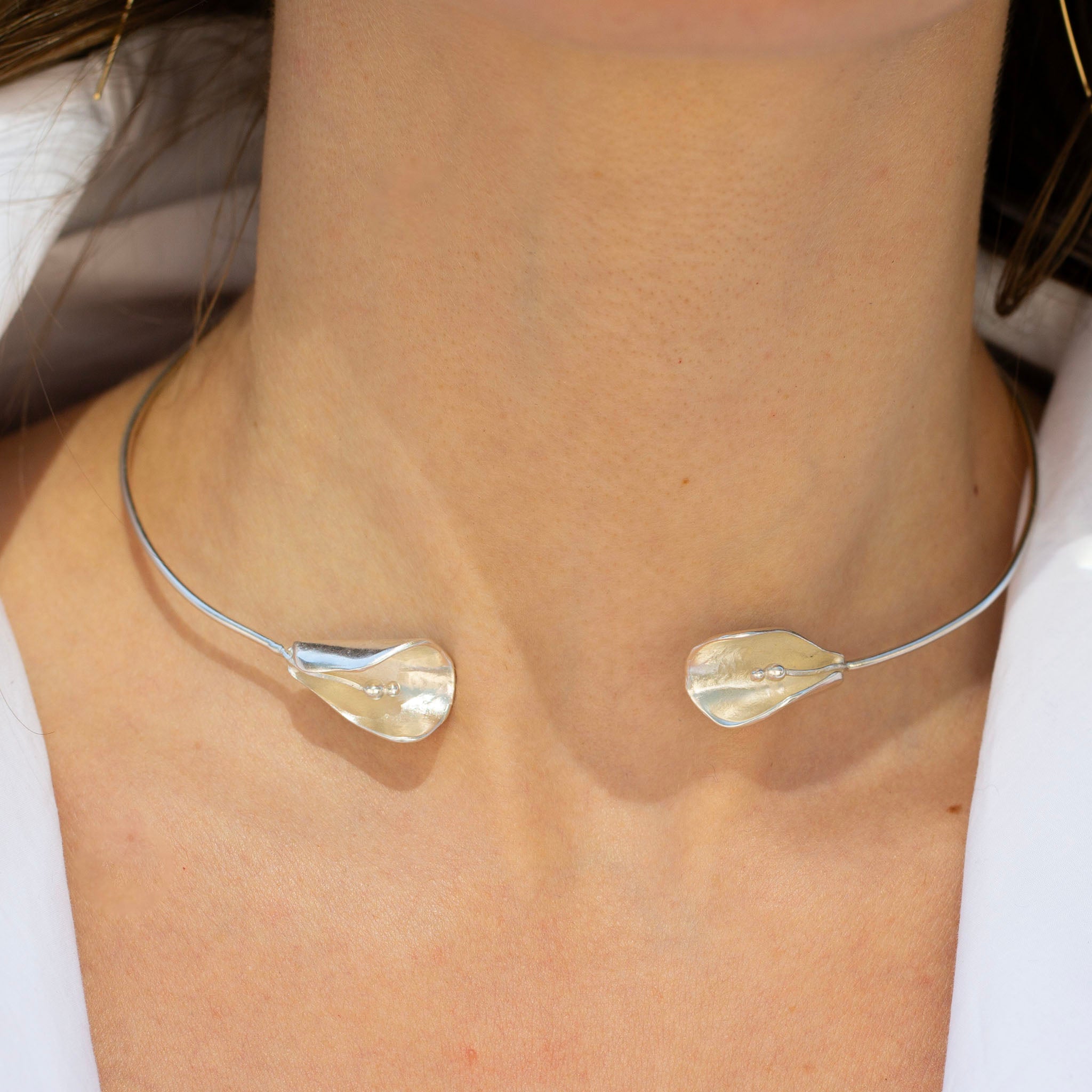 Calla Collar