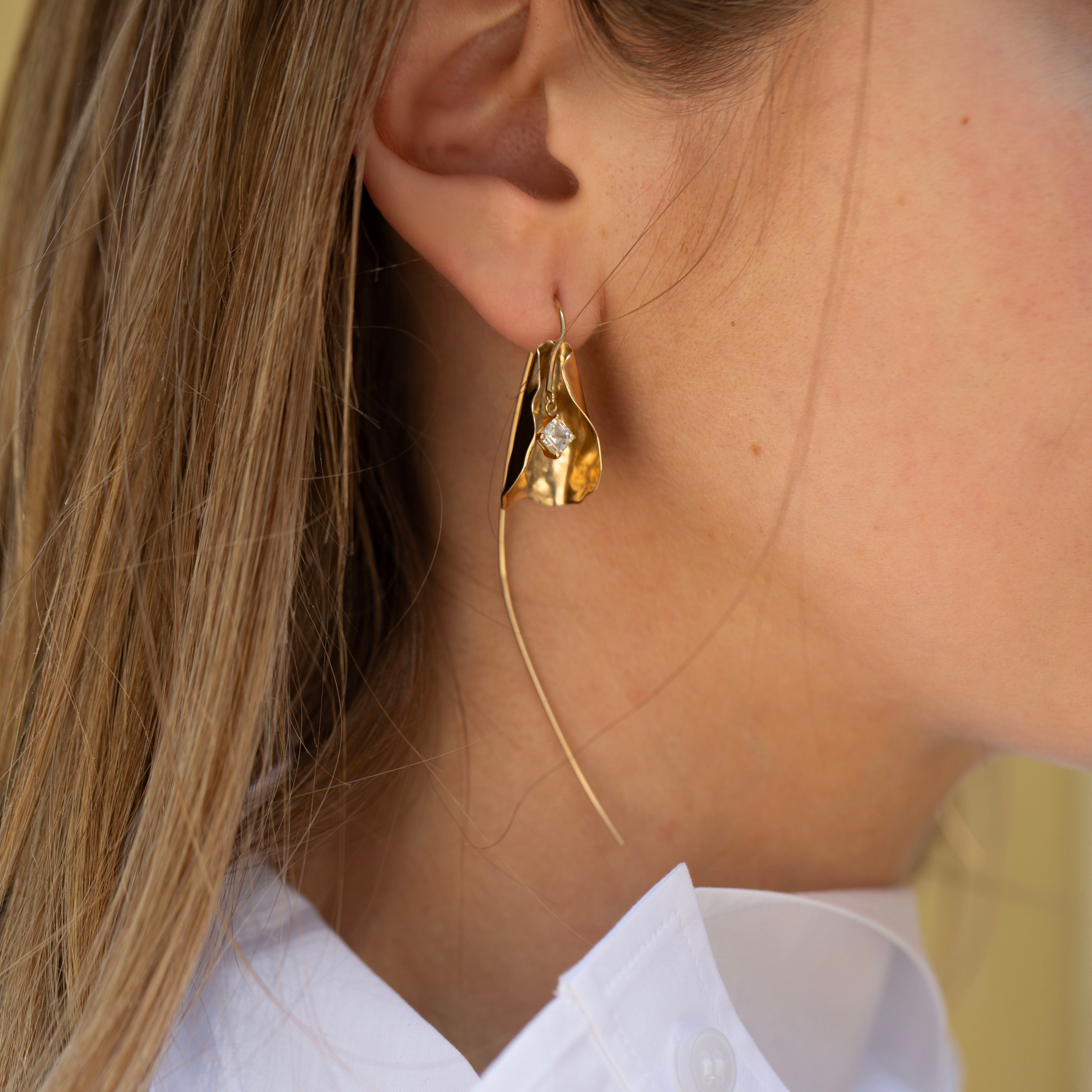 Calla Lily Earrings, Diamond