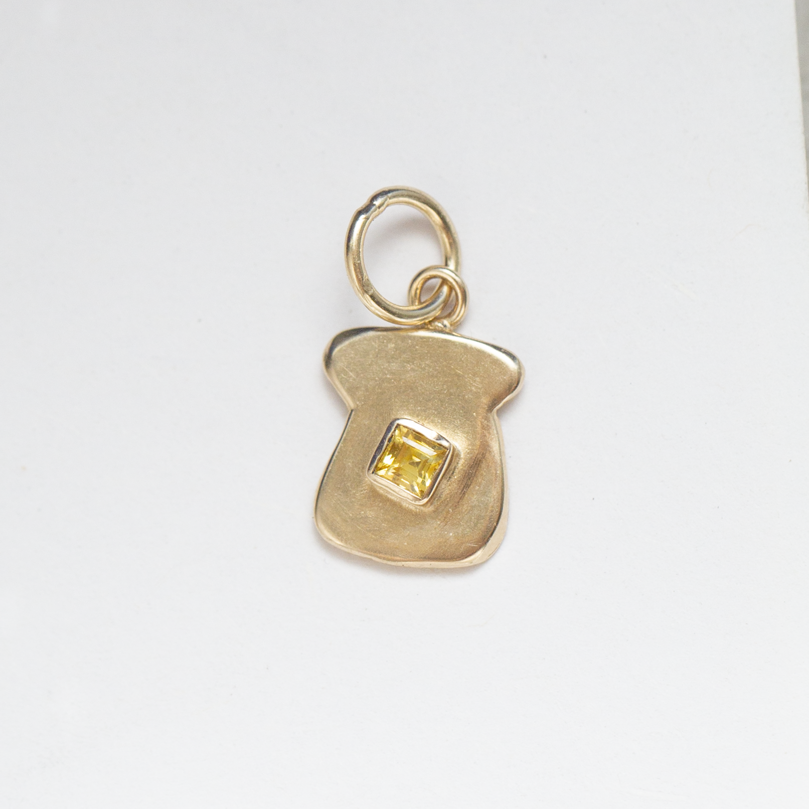 Butter Toast, Charm 1