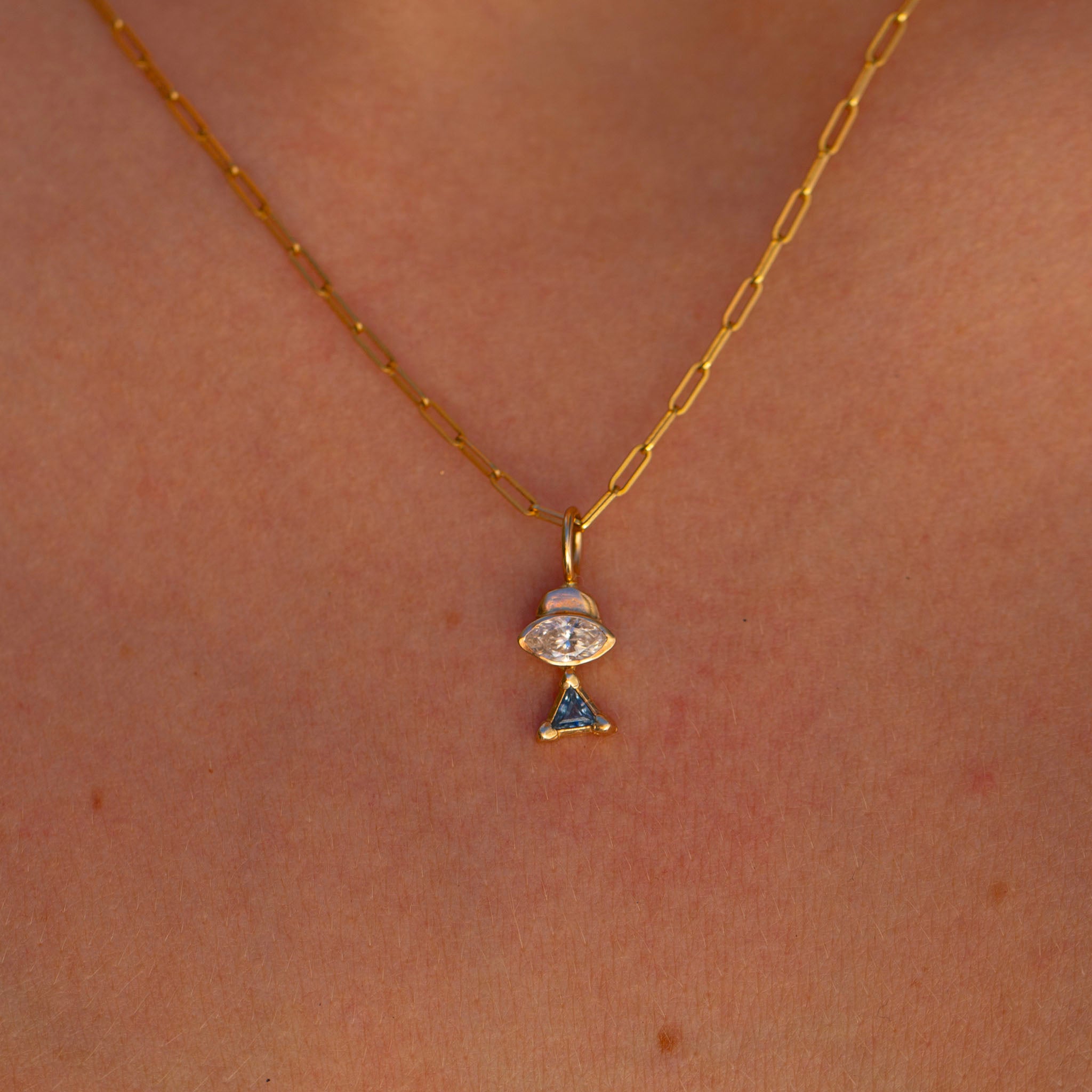 UFO, Marquise Diamond Saucer w/ Beam