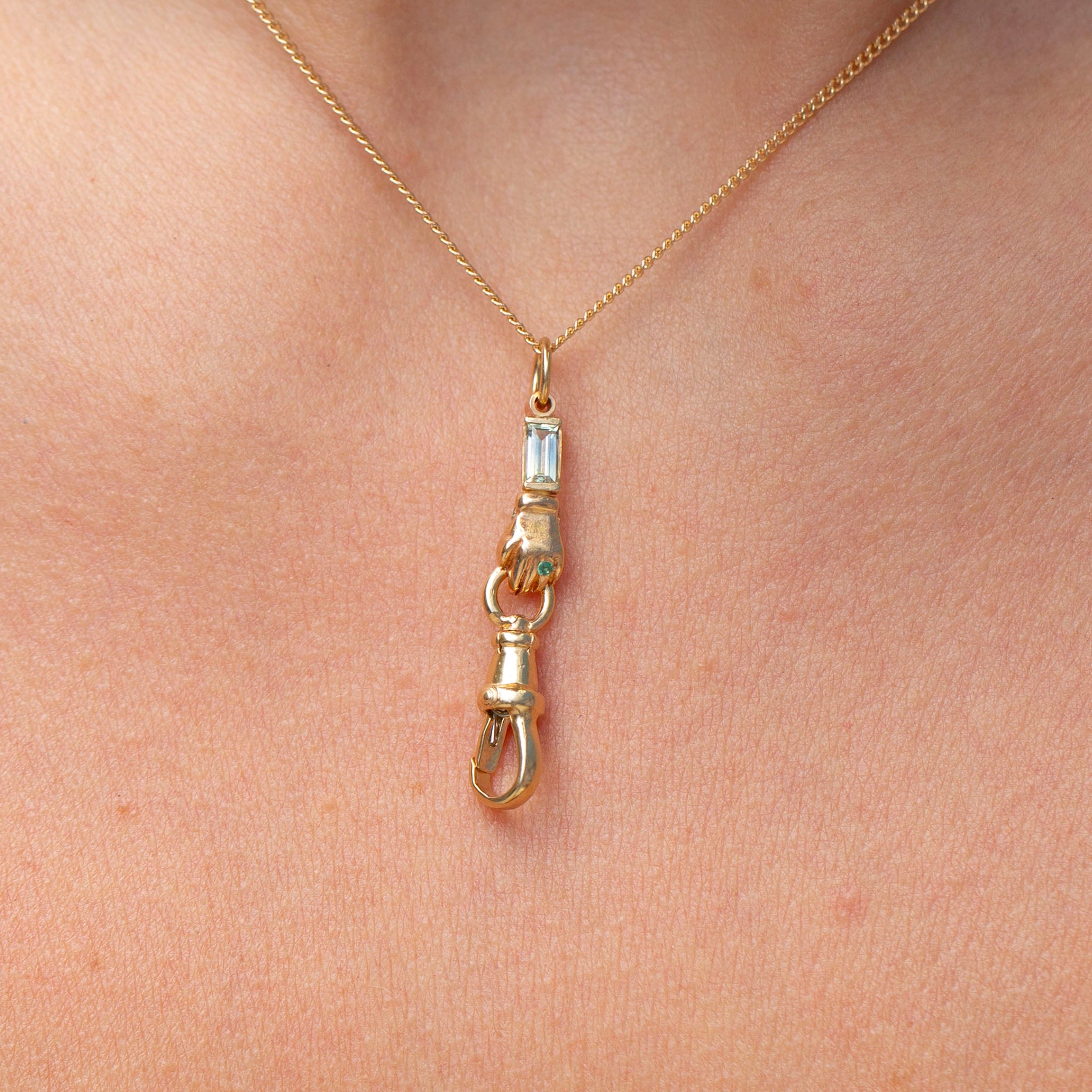 Baguette Montana Sapphire Hand Connector, 14K