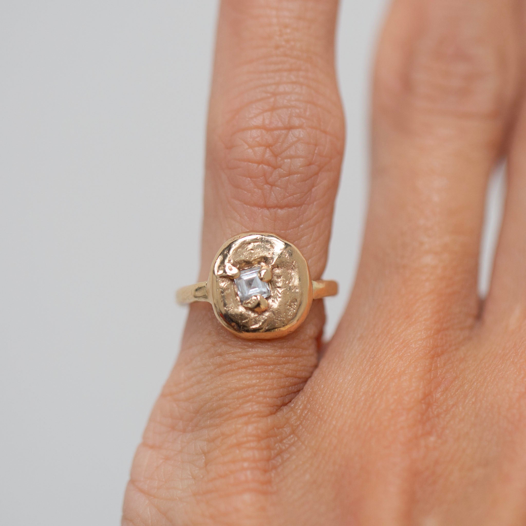 Ore Signet, 14K
