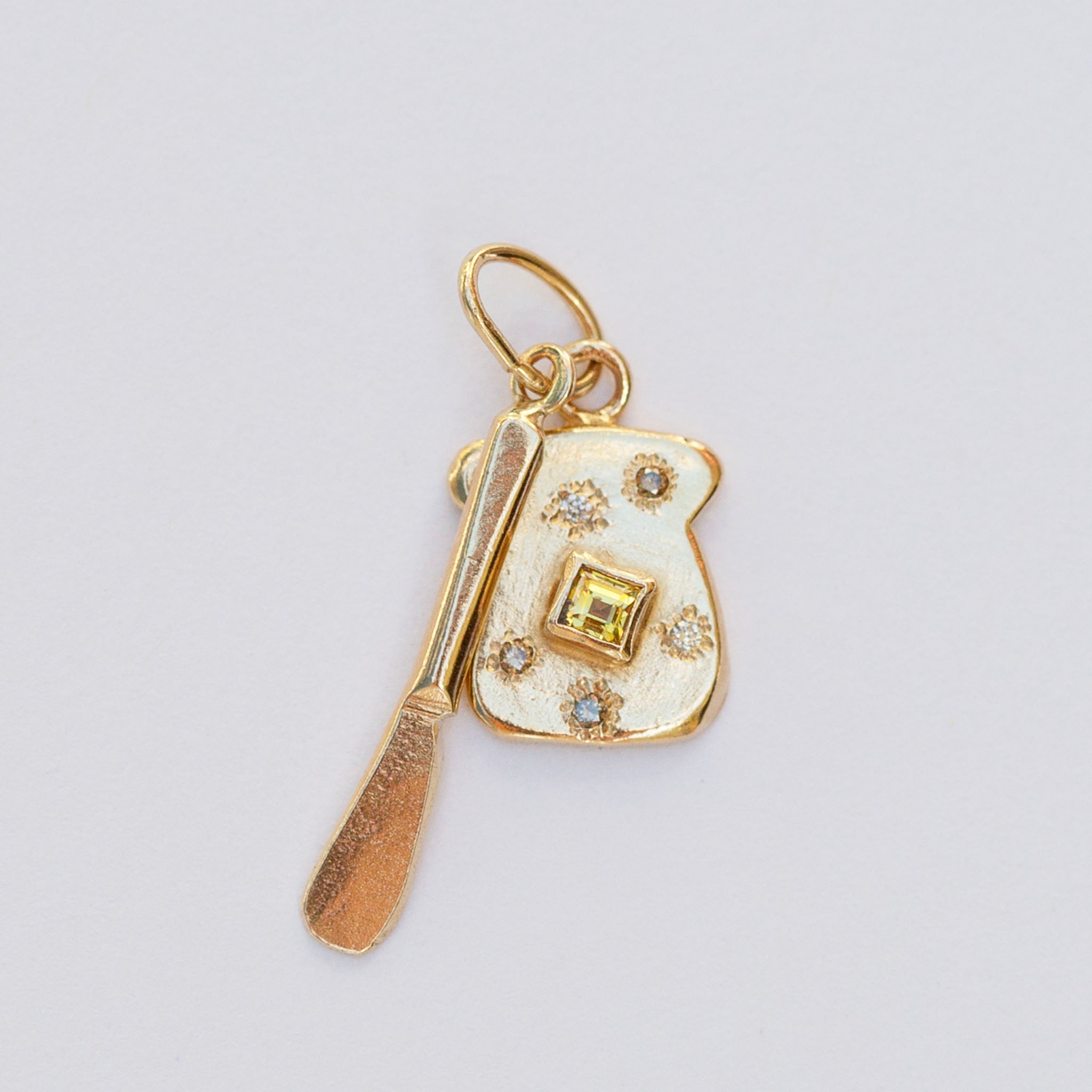 Cinnamon Toast w/ Knife Charms