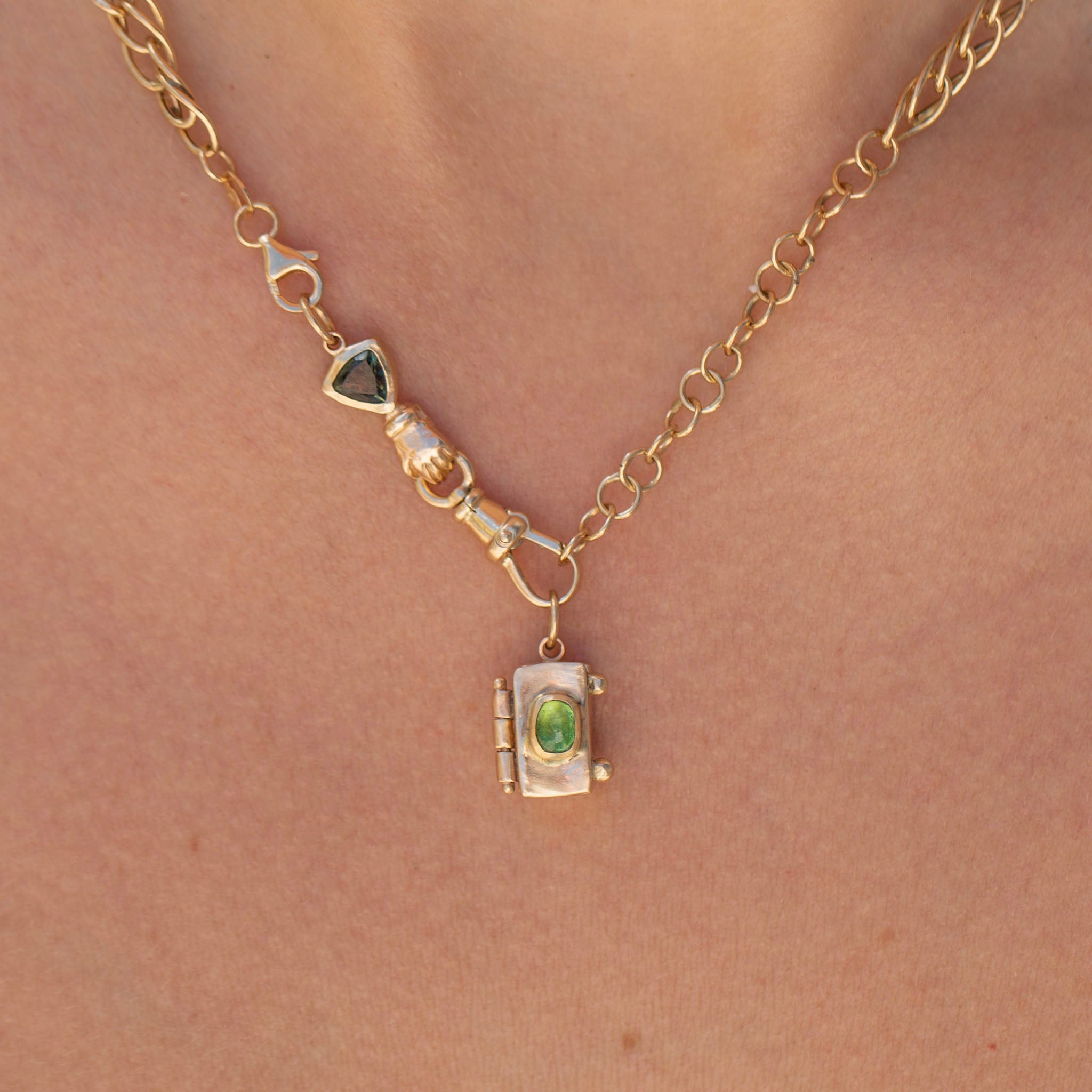Garnet Rock Box