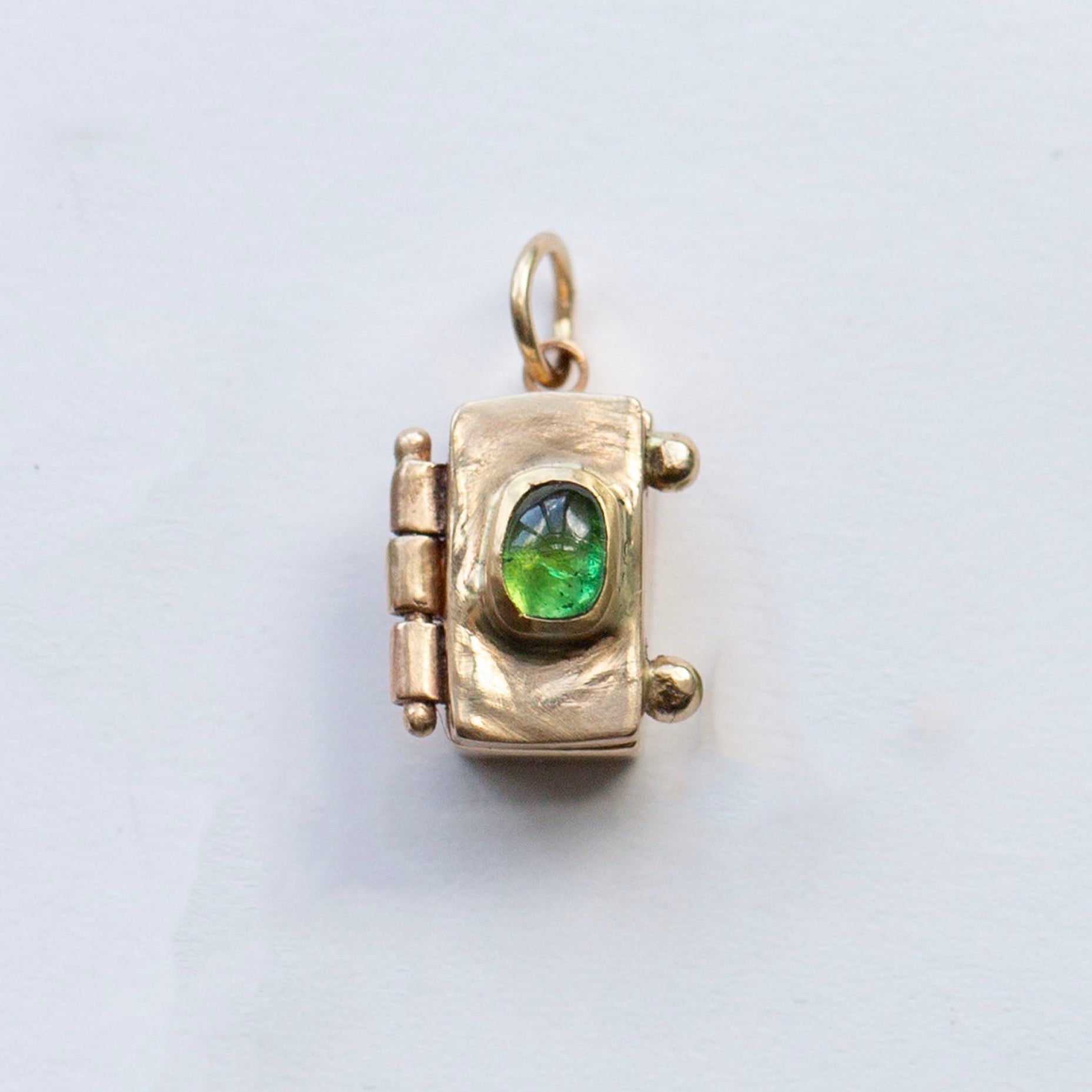 Garnet Rock Box