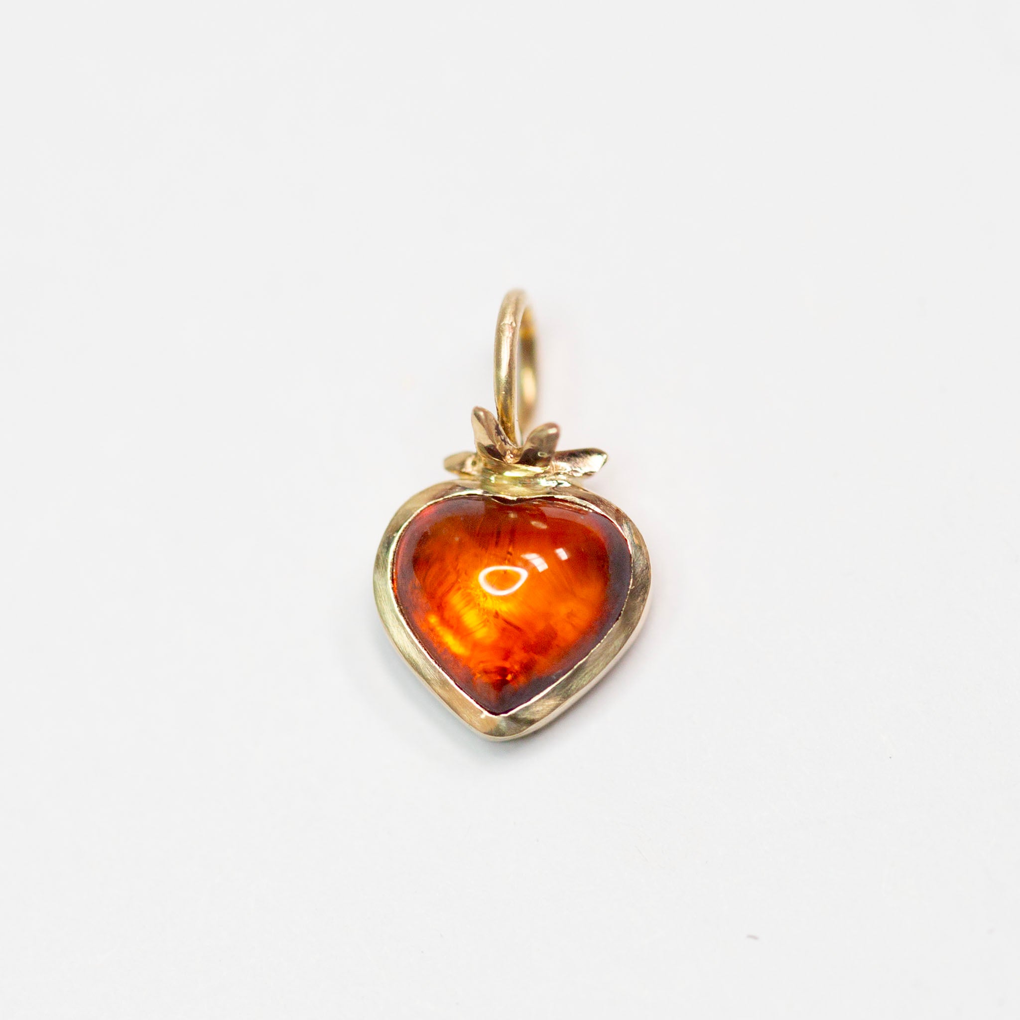 Love Apple Charm 2, Garnet