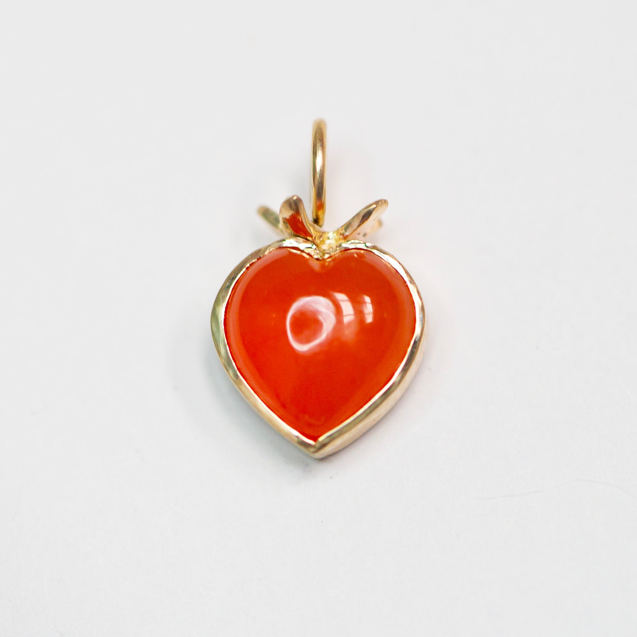 Love Apple Charm 5, Carnelian
