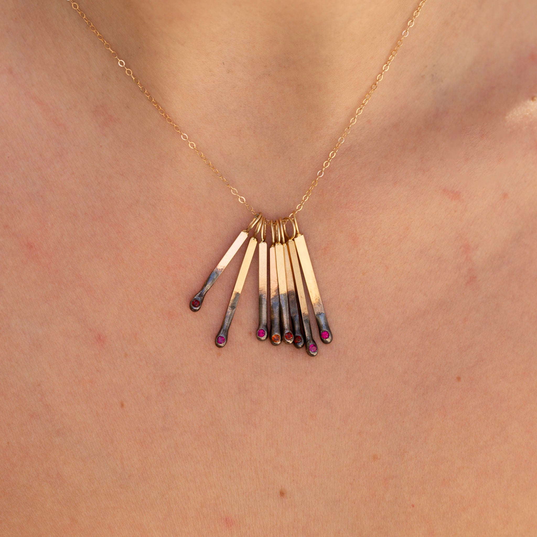 Match 3, 18k Berry Sapphire