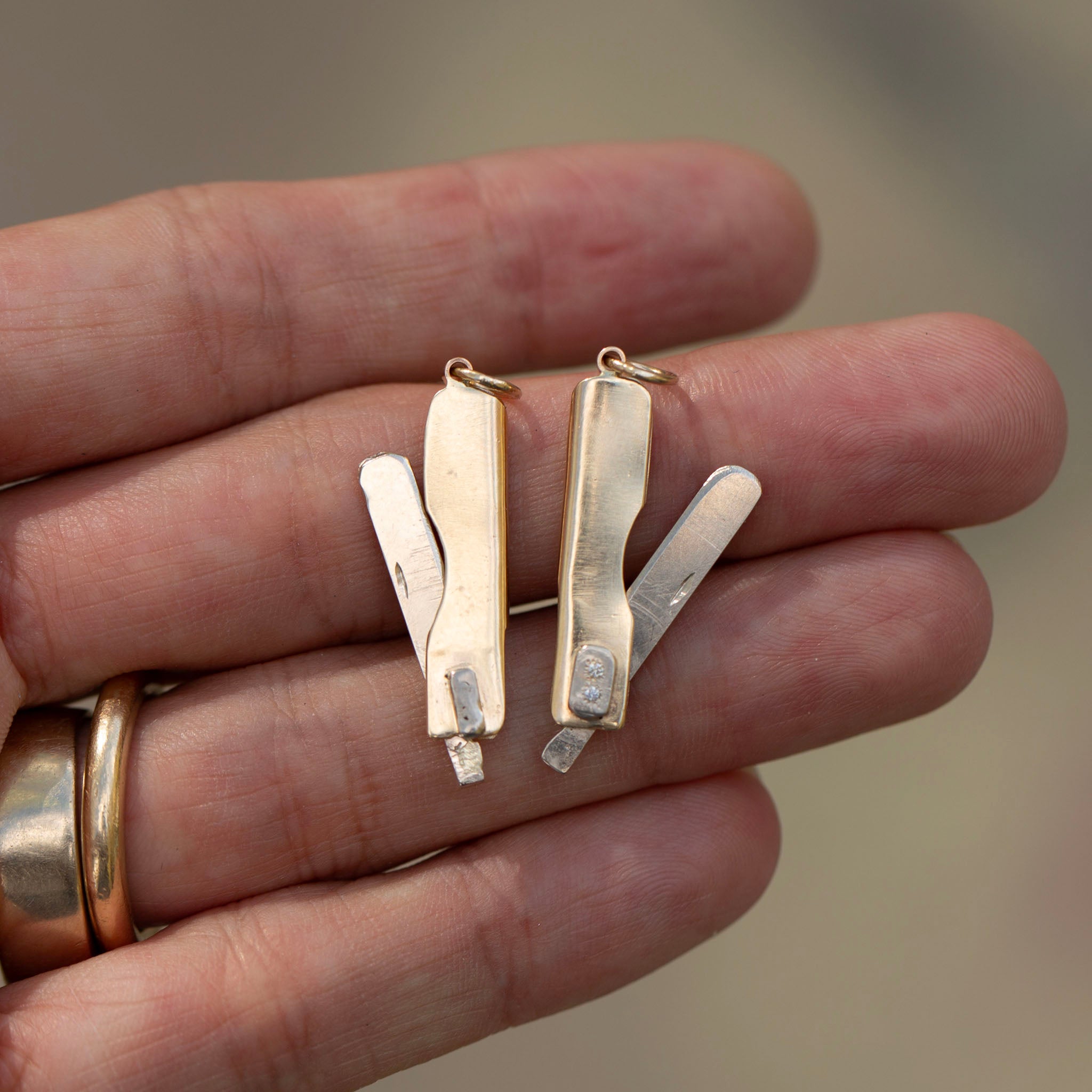 Pocket Butter Knife 1, 14k & Diamond