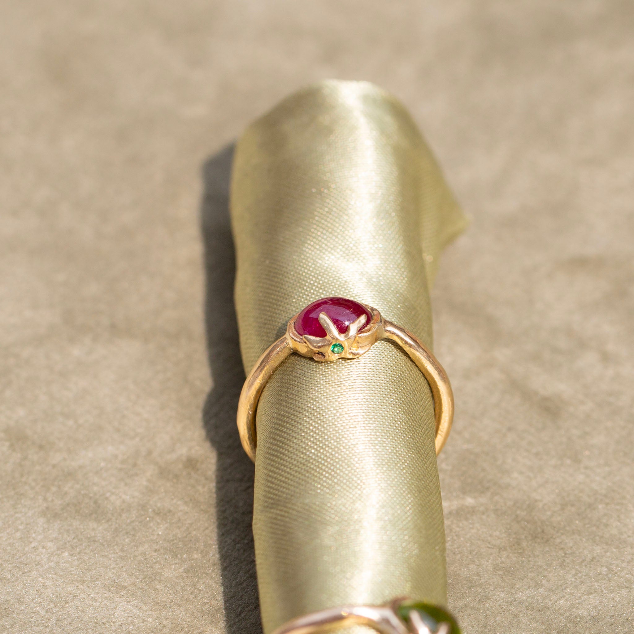 Tomato Ring, 18k Ruby & Emerald