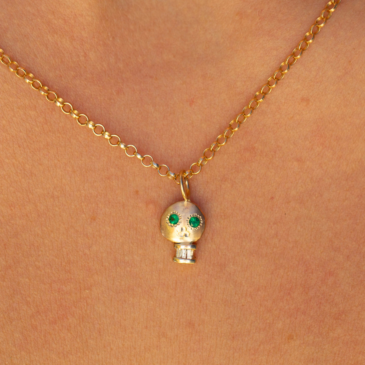 Skull 13, Emerald