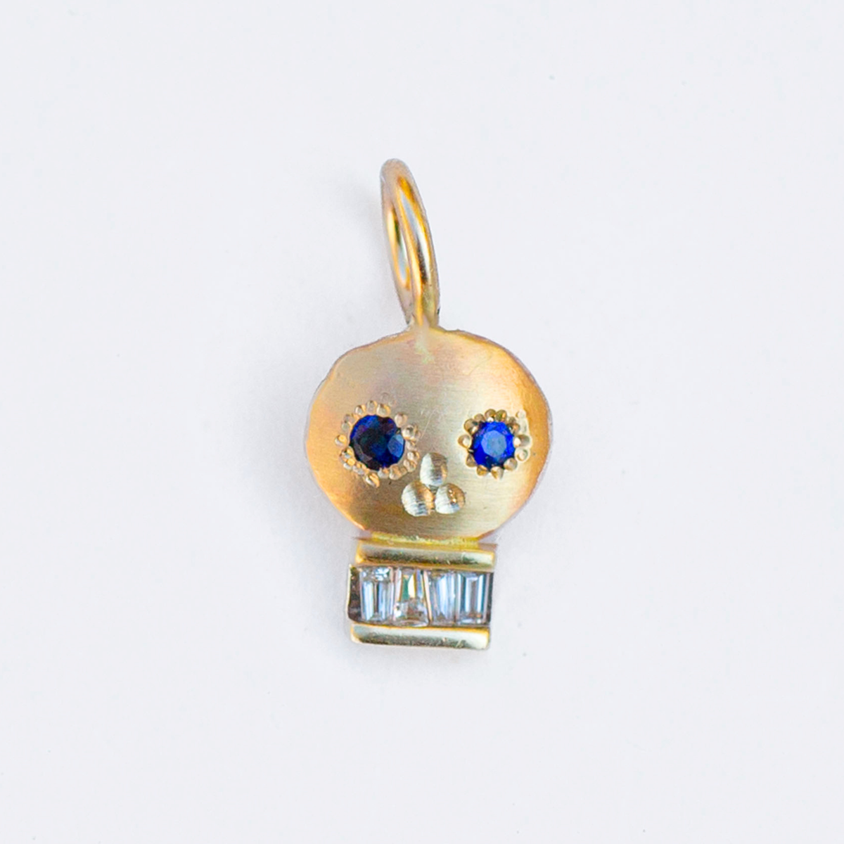 Skull 21, Cobalt Blue Sapphire