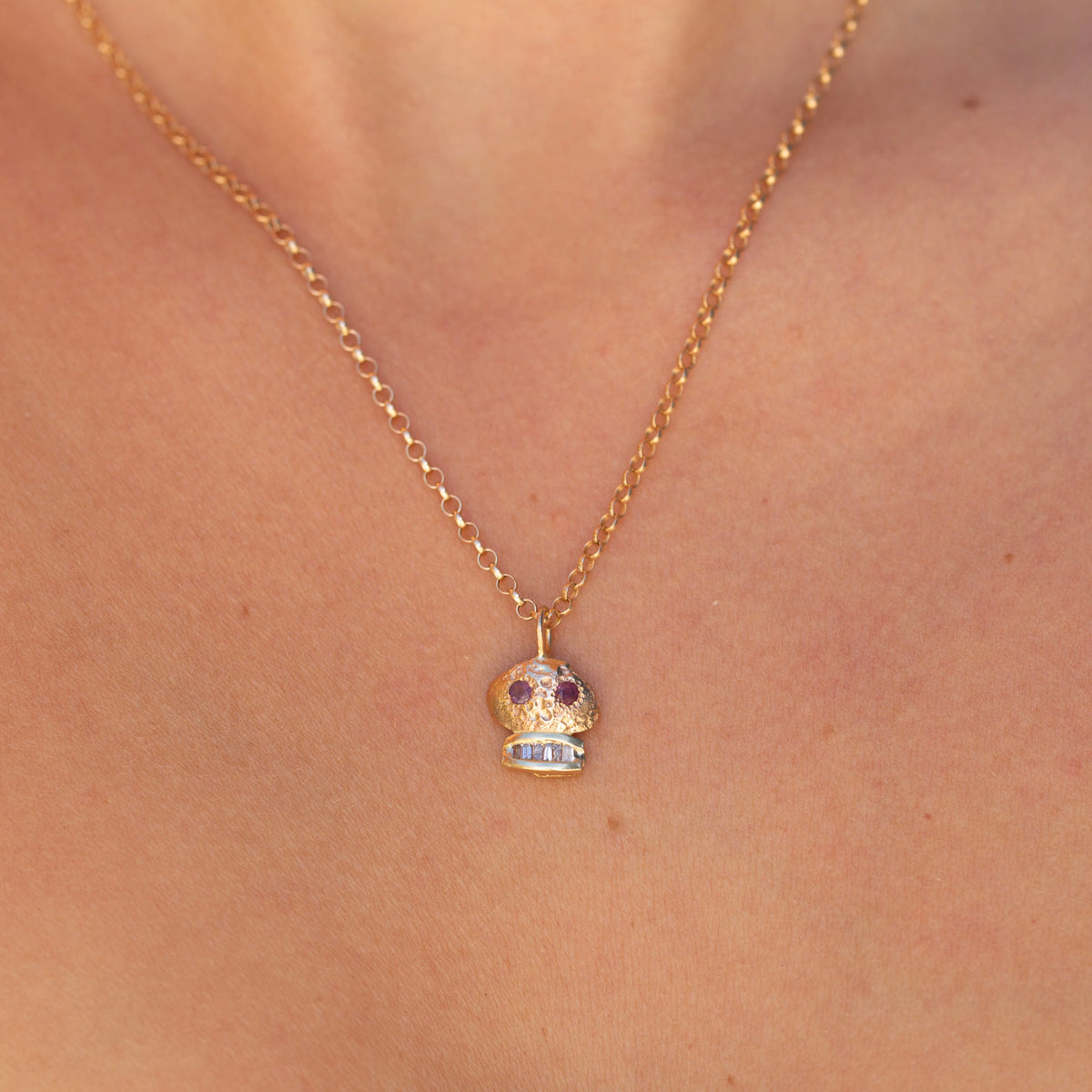 Skull 3, Pomme Ruby