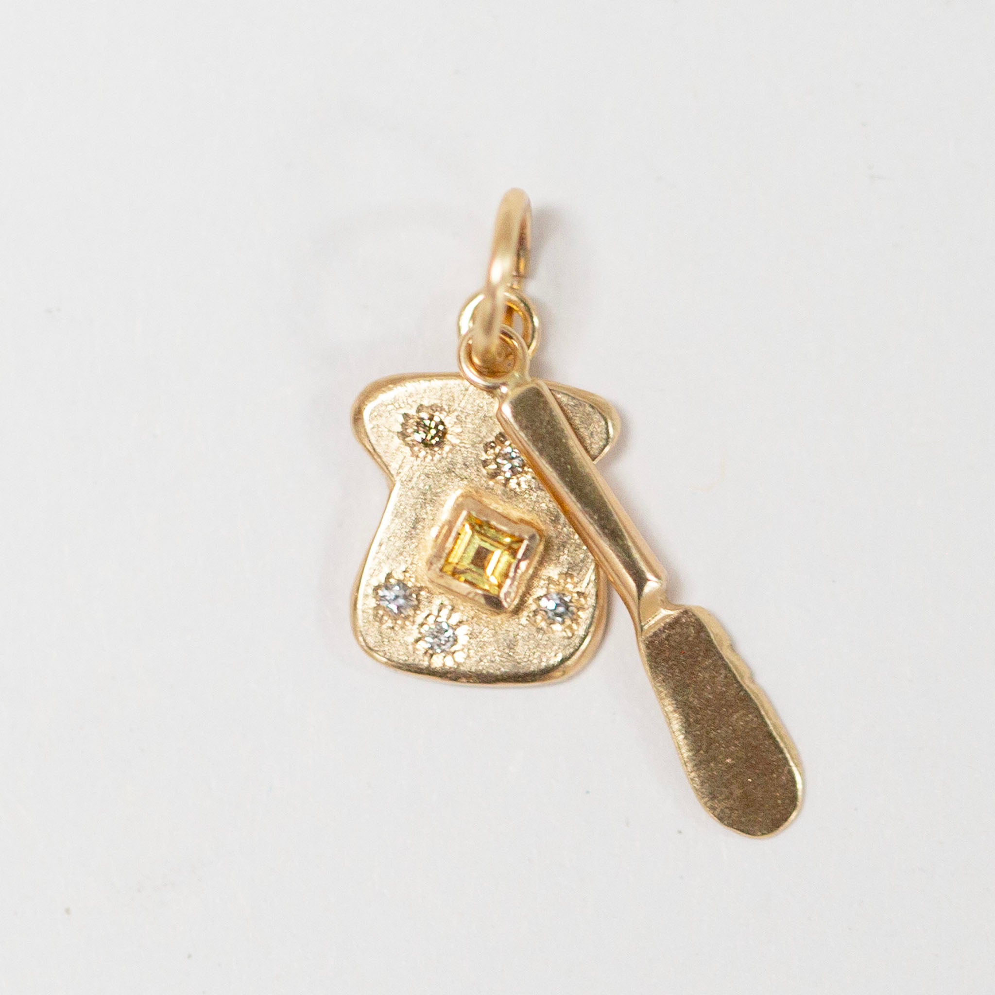 Cinnamon Sugar Toast + Knife 2