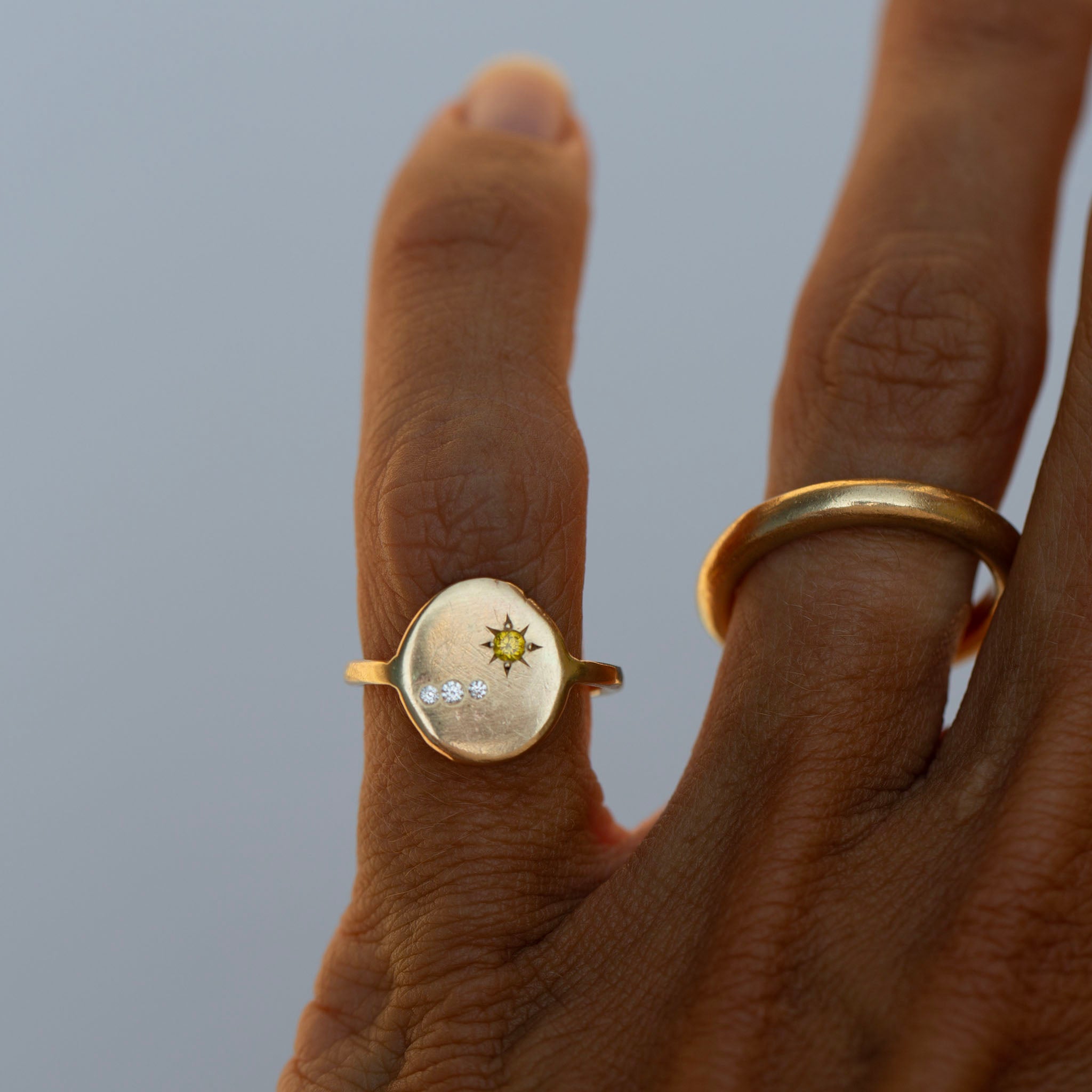 Sunshine Signet