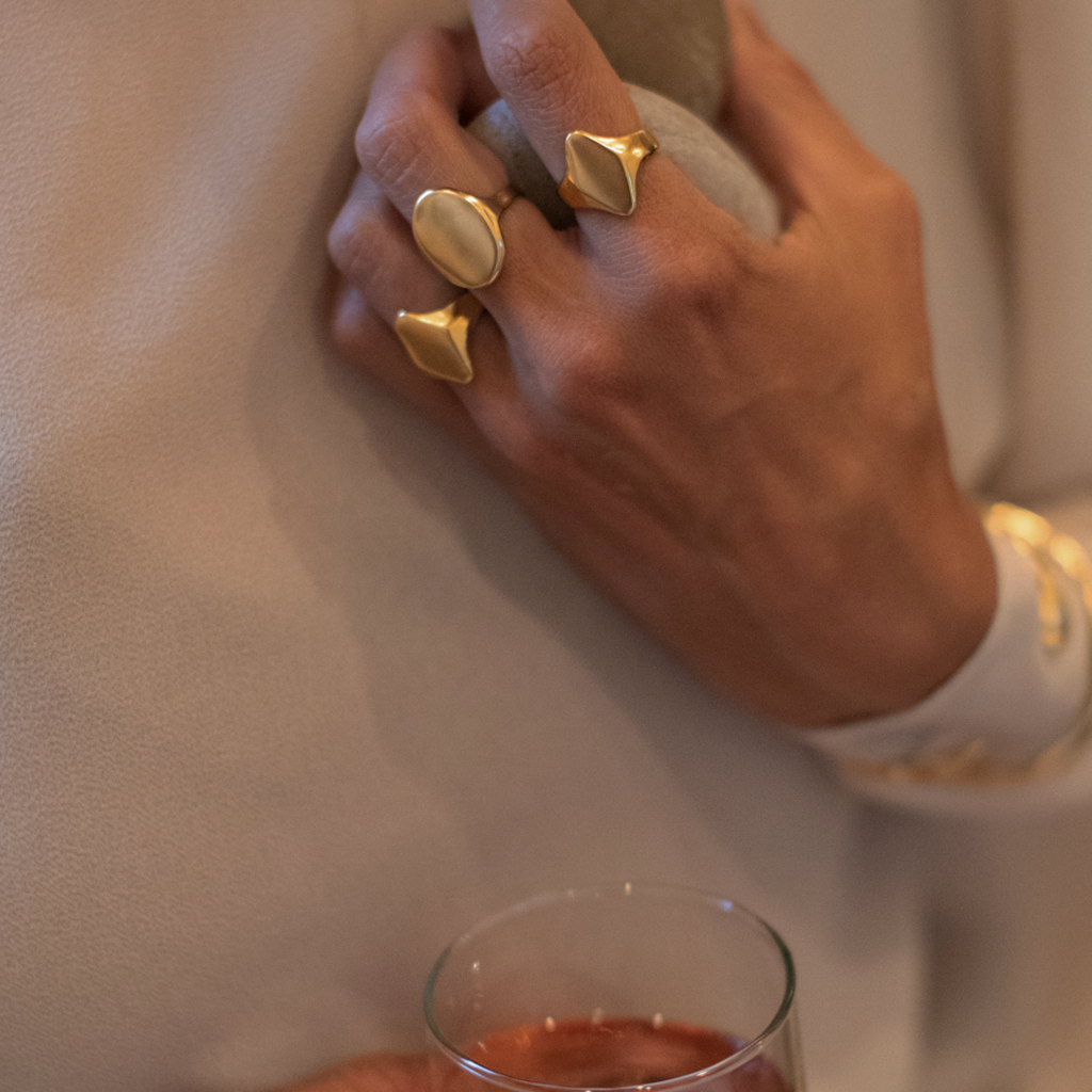 Diamond Signet