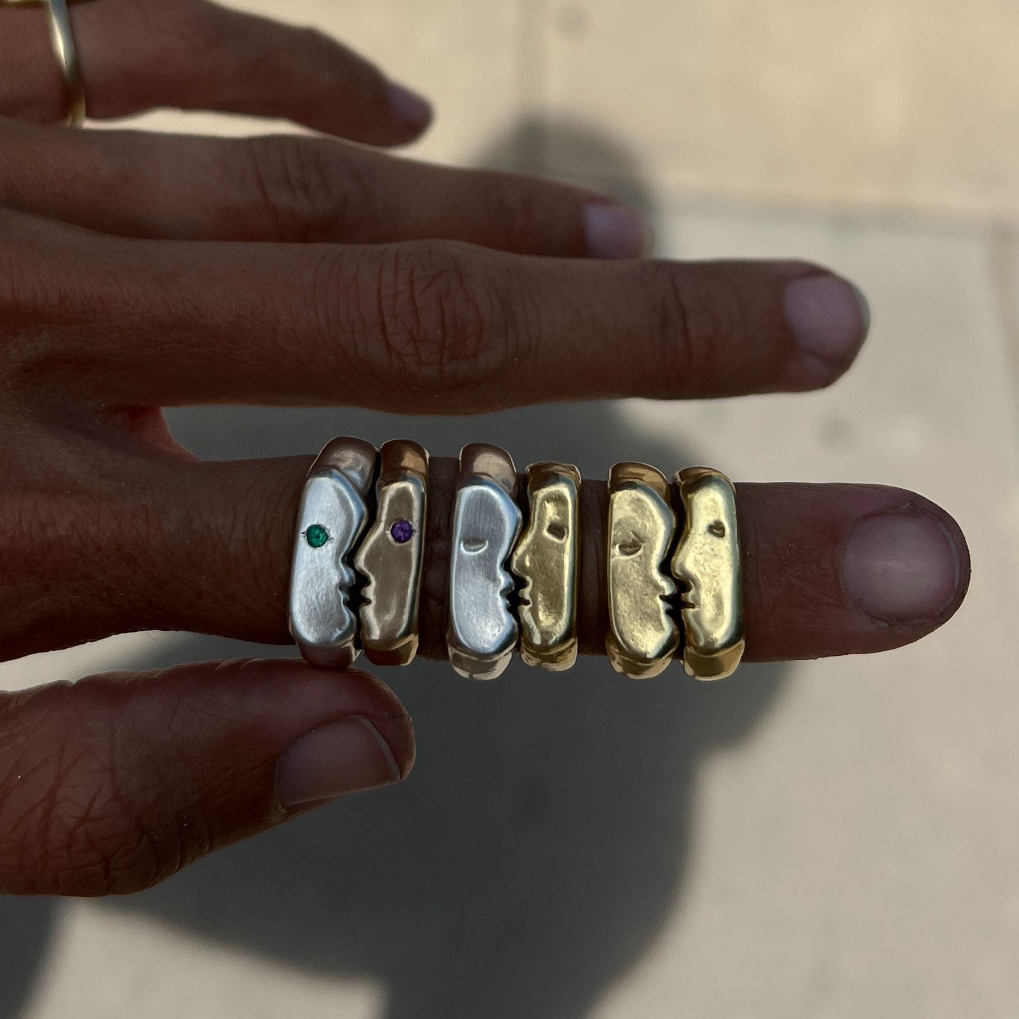Custom Kiss Rings