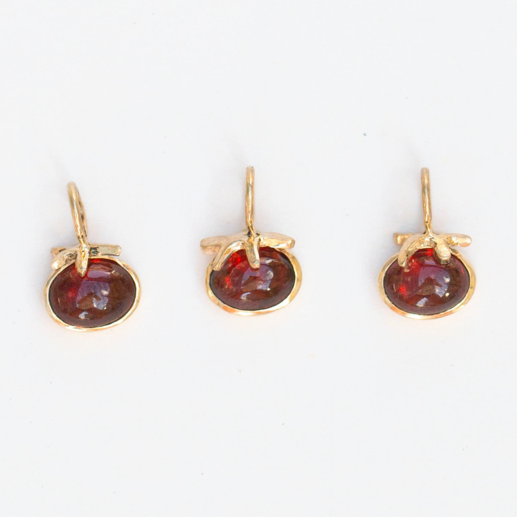 Heirloom Garnet Tomatoes