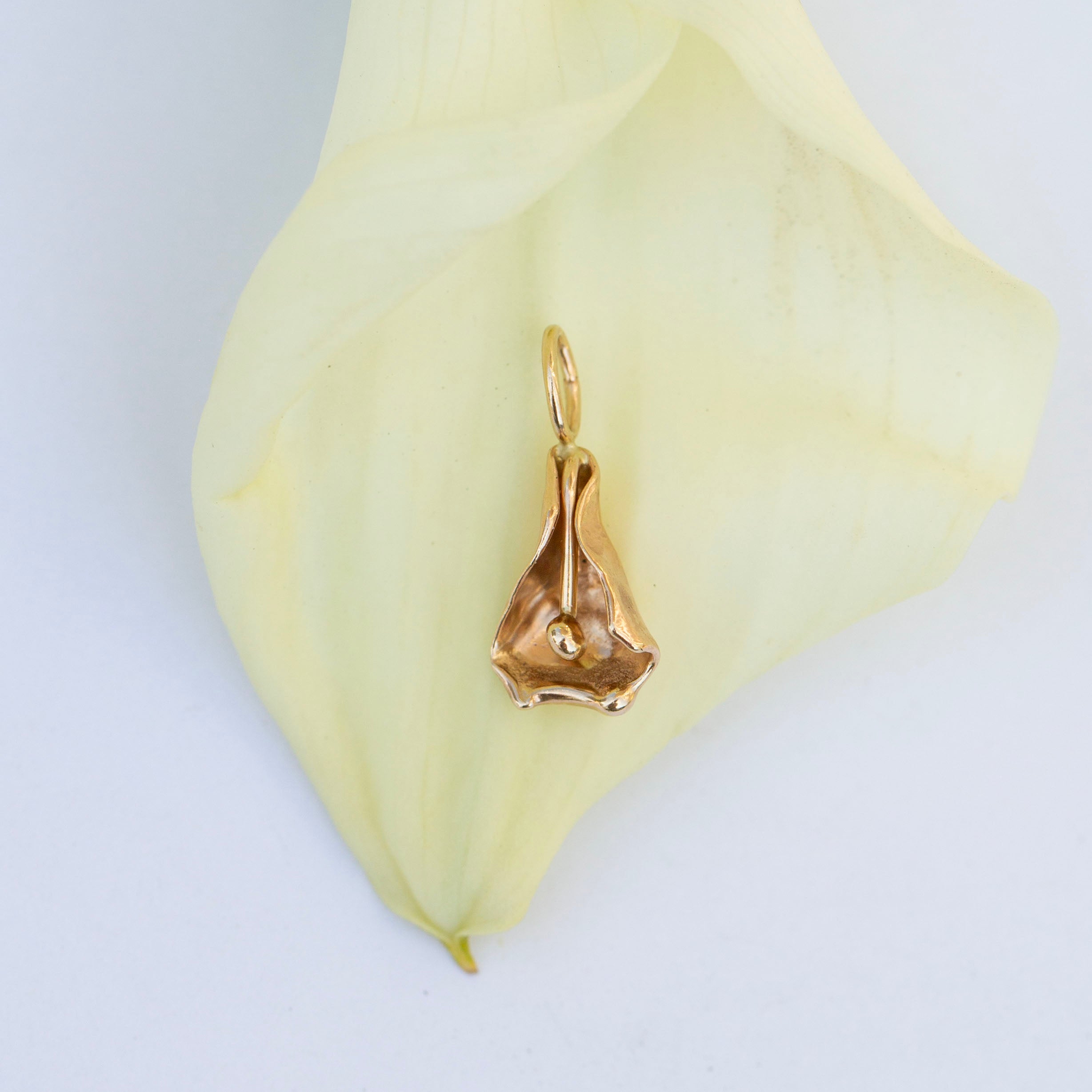 Calla Lily Pendant 1