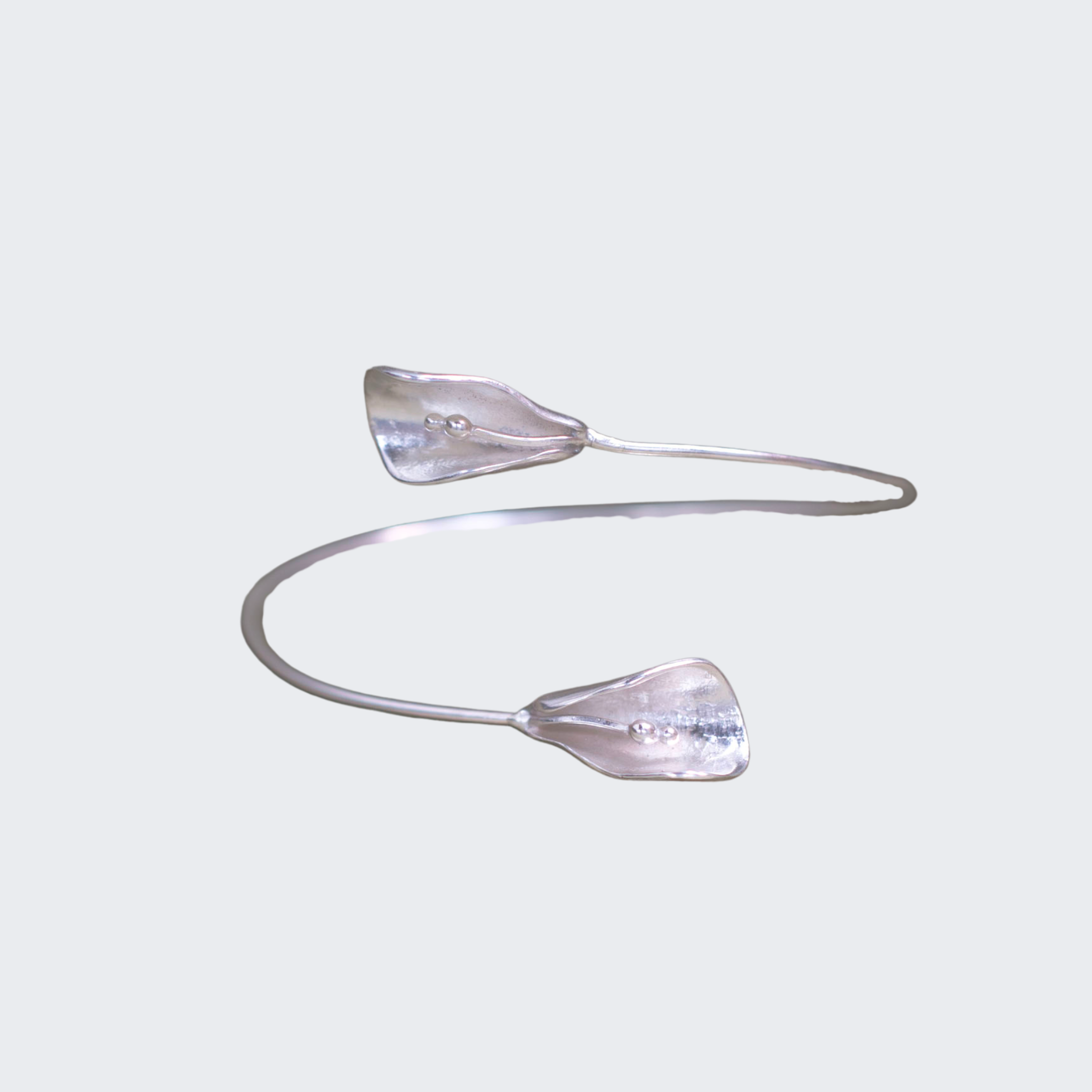 Calla Cuff