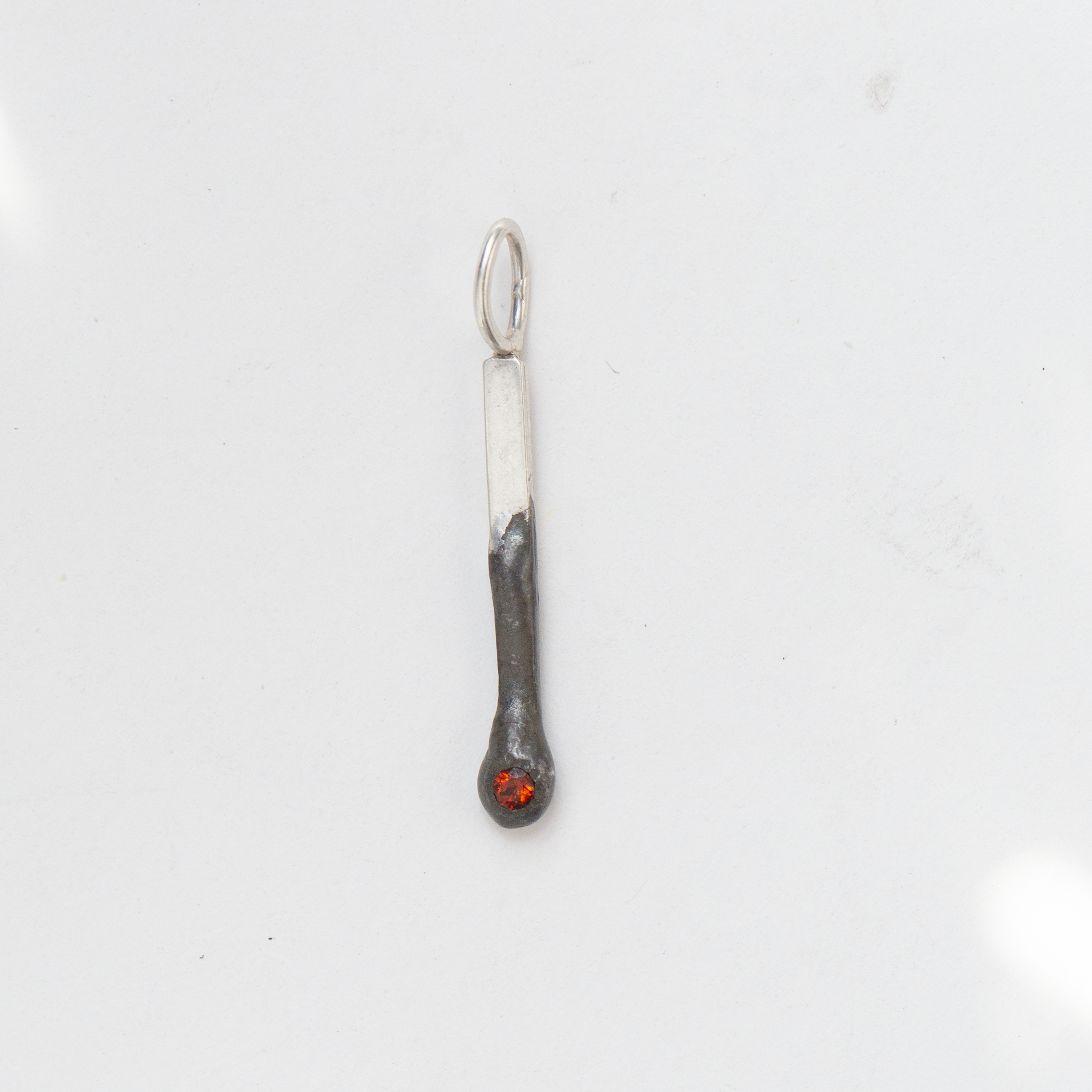 Match 4 - Silver, Garnet