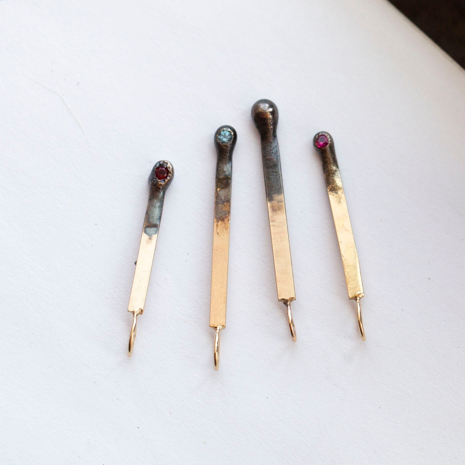 14k Match, Garnet