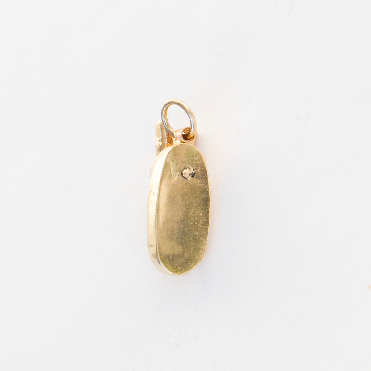 Knock on Wood, Charm 1