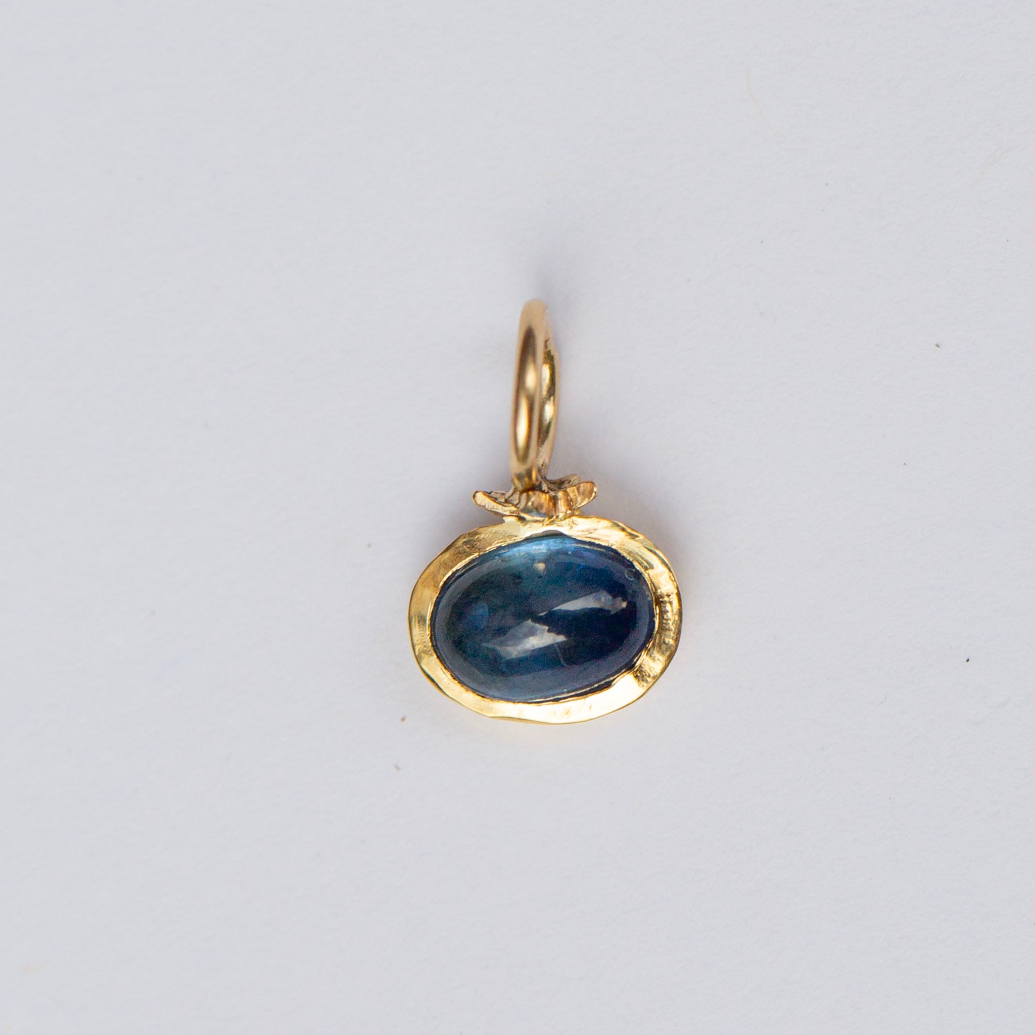 Blueberry Charm 3, 18k