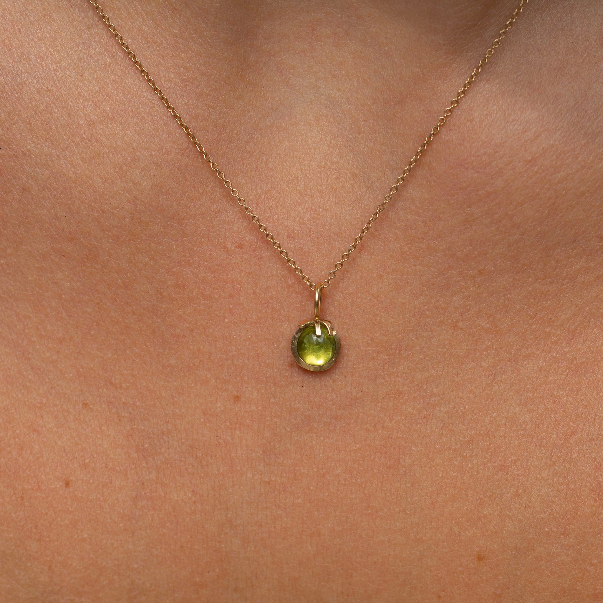 Cherry Tomato 6, 18k Peridot