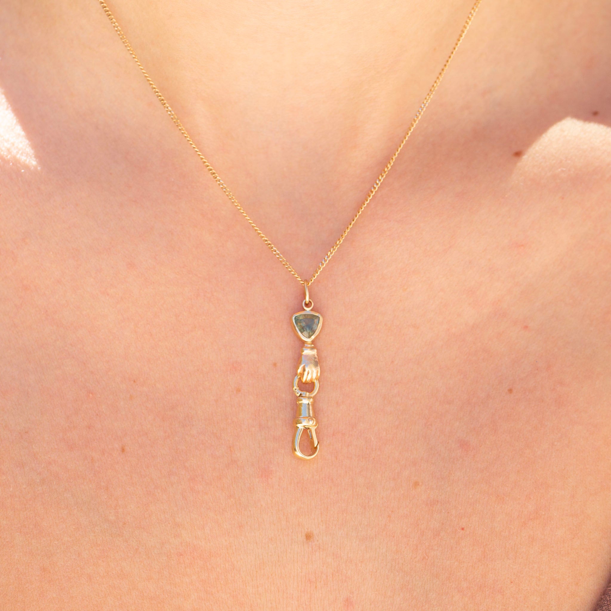 Hand Connector 5, Green Trillion Sapphire