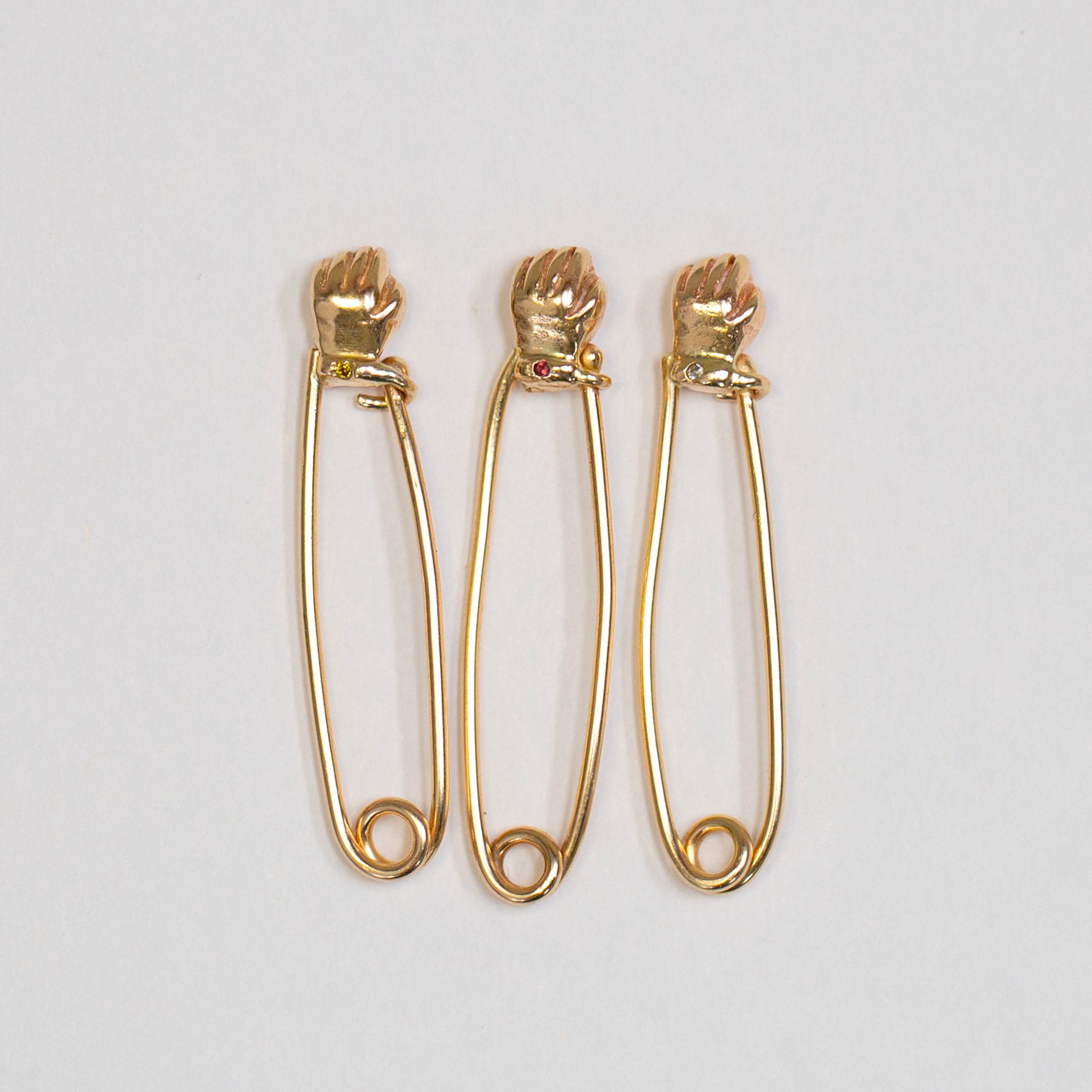 Hand Safety Pin 3, 14k Garnet