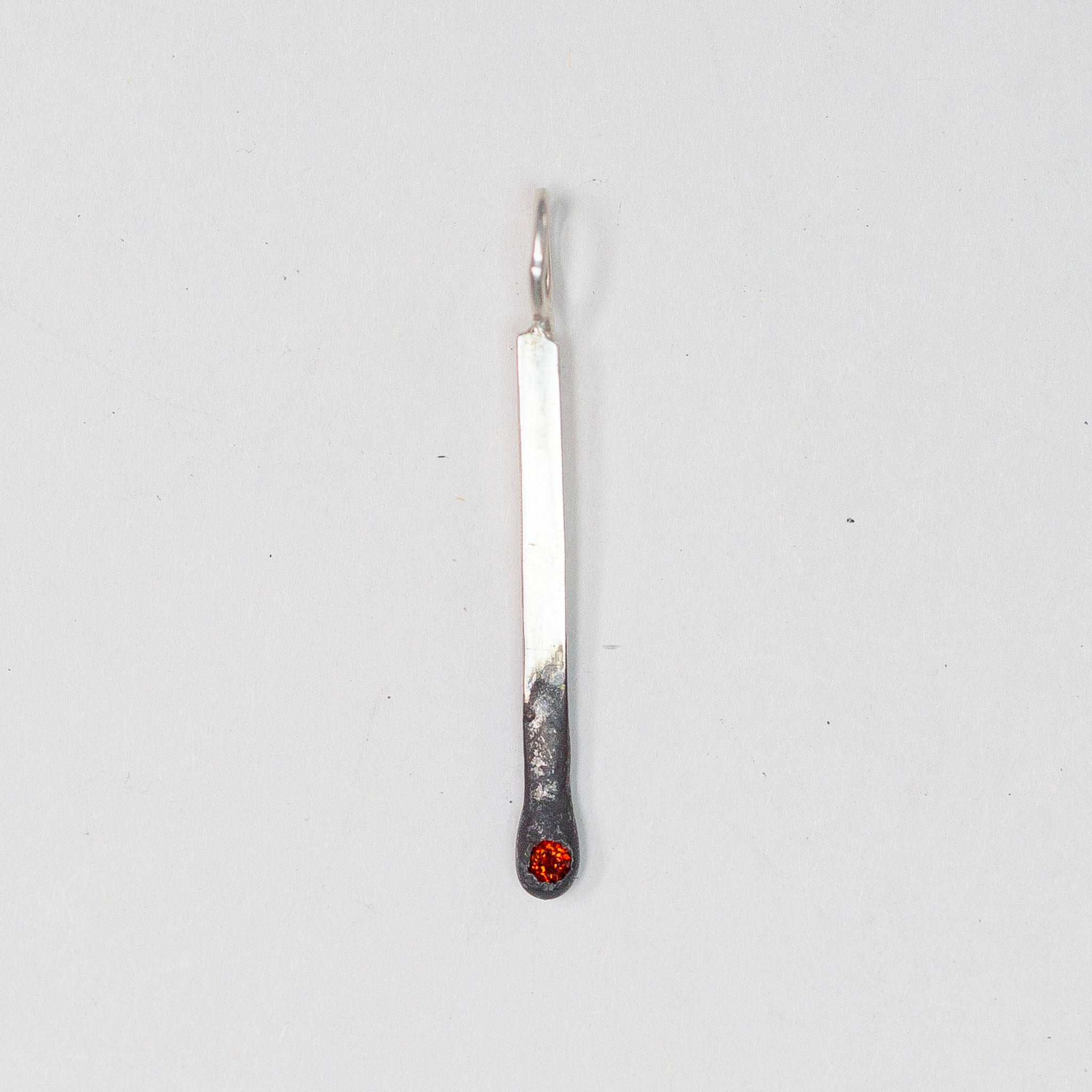 Silver Match 5, Garnet