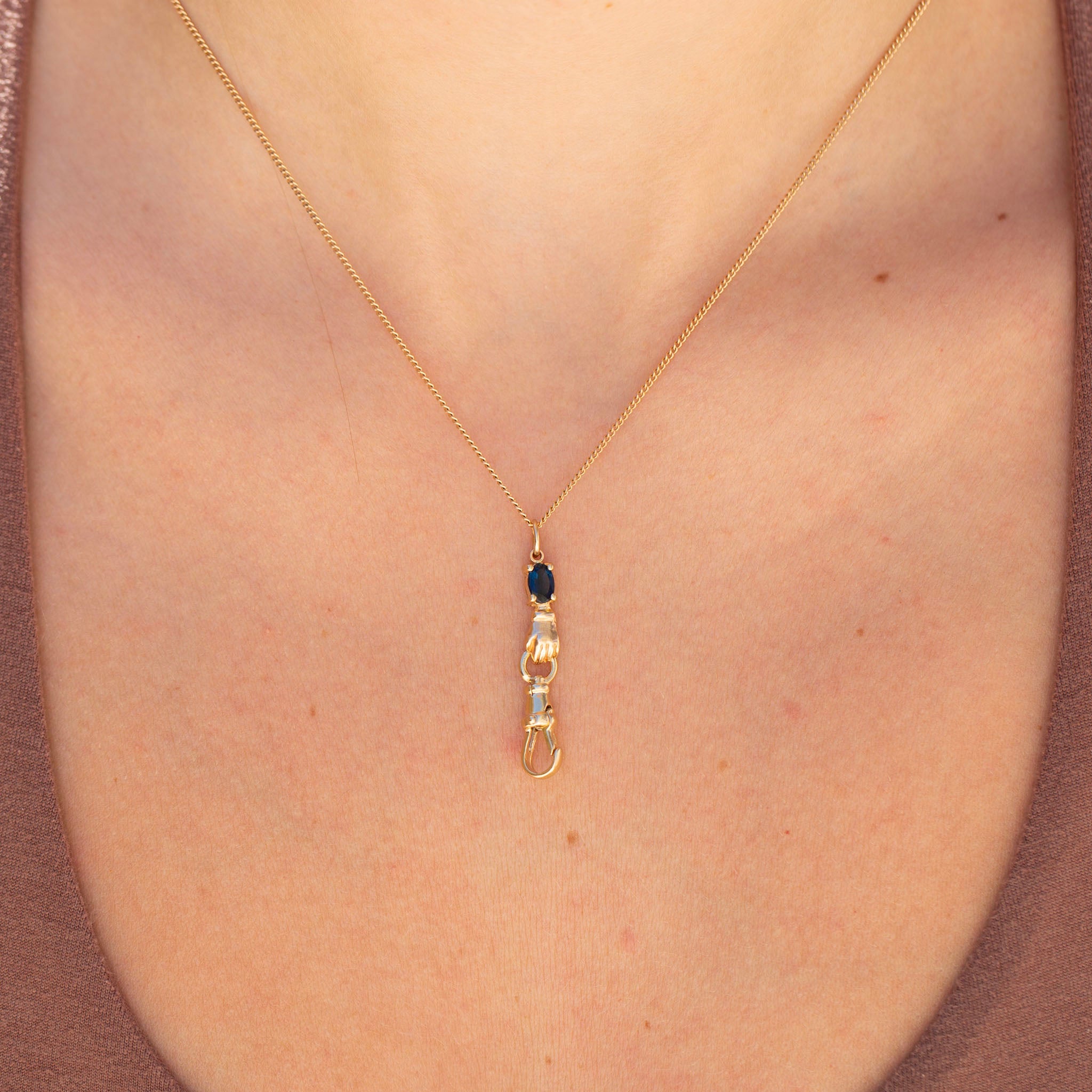 Hand Connector 9, Dark Blue Oval Sapphire