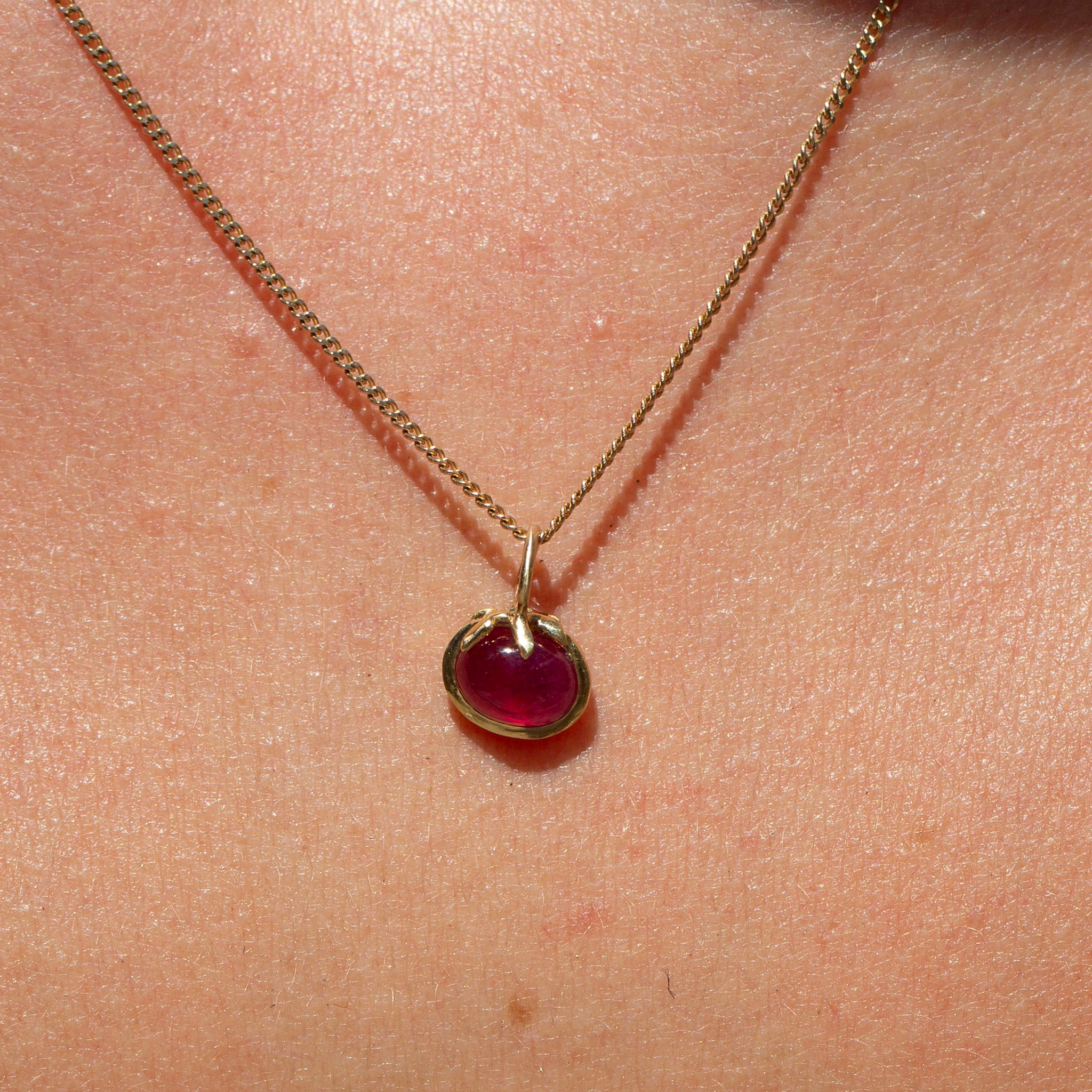 Tomato 12, Fancy 18K Heirloom Ruby