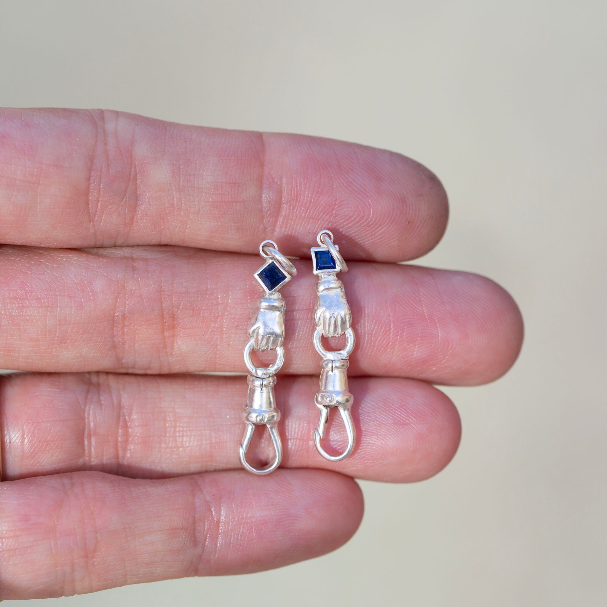 Hand Connector, Silver & Sapphire