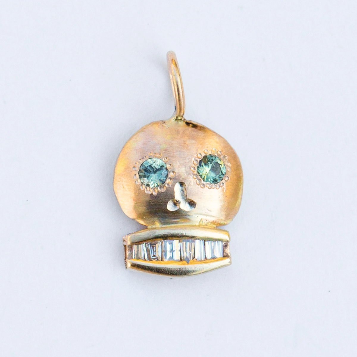 Skull 11, Parti Sapphire