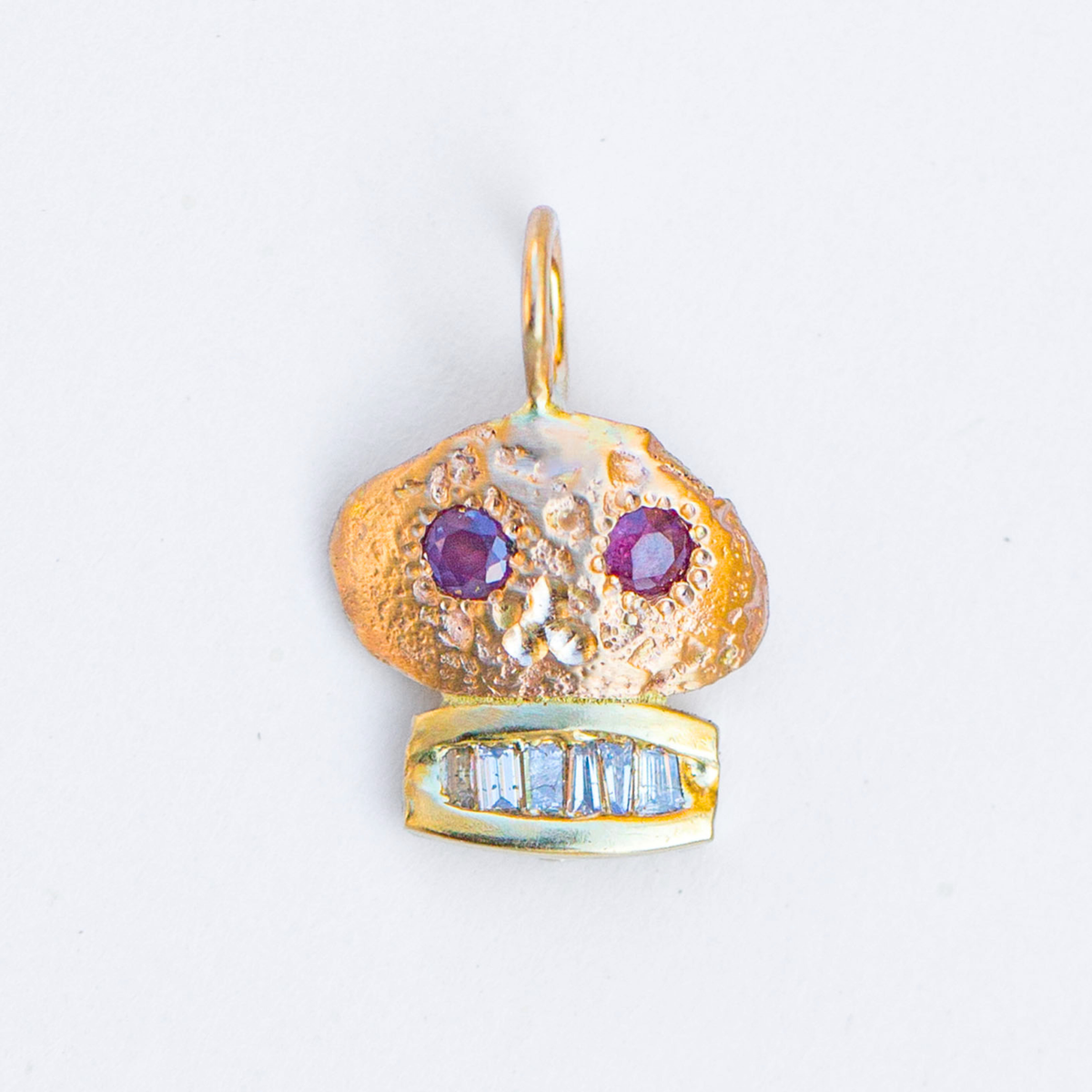 Skull 3, Pomme Ruby