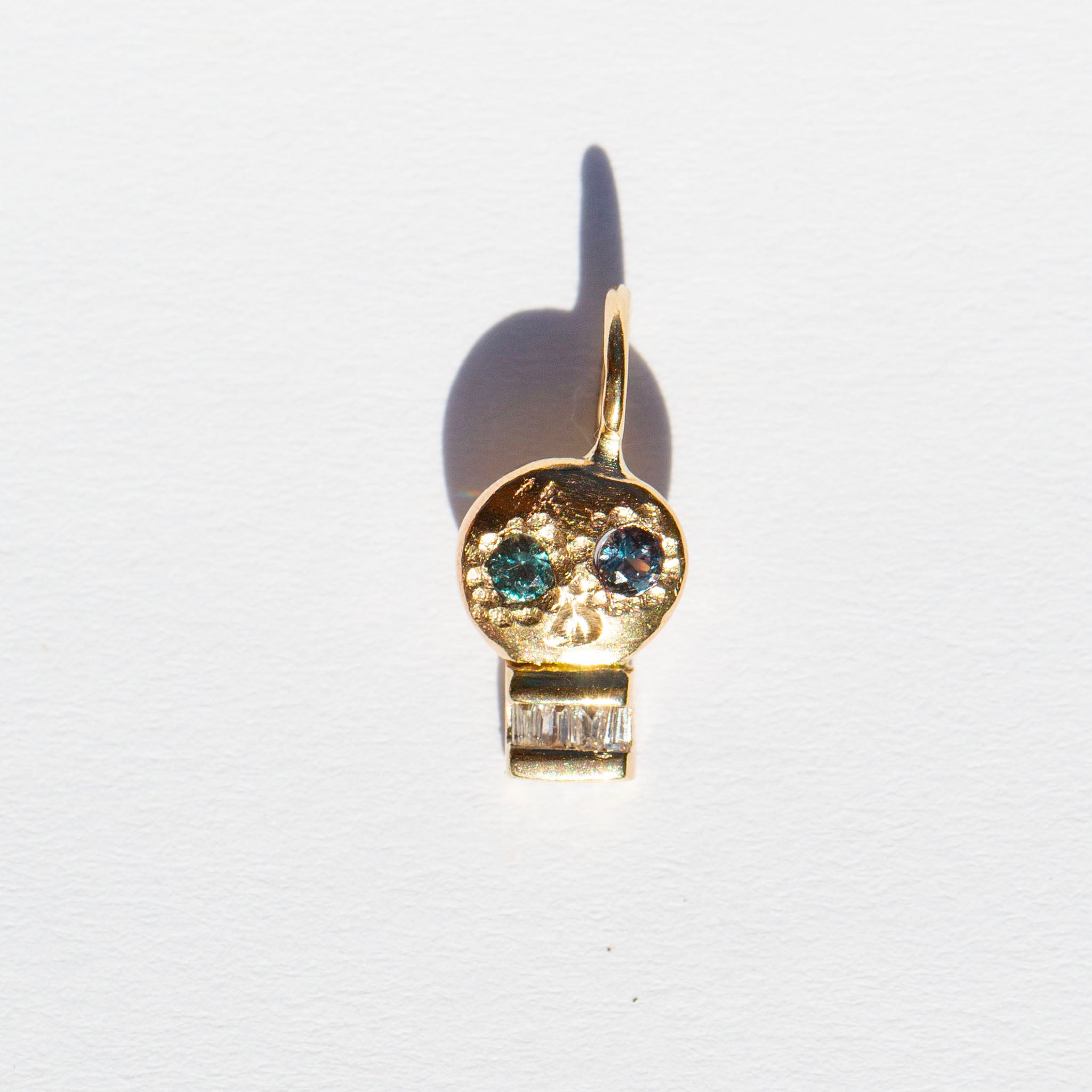Skull Charm 6, Color Changing Garnets