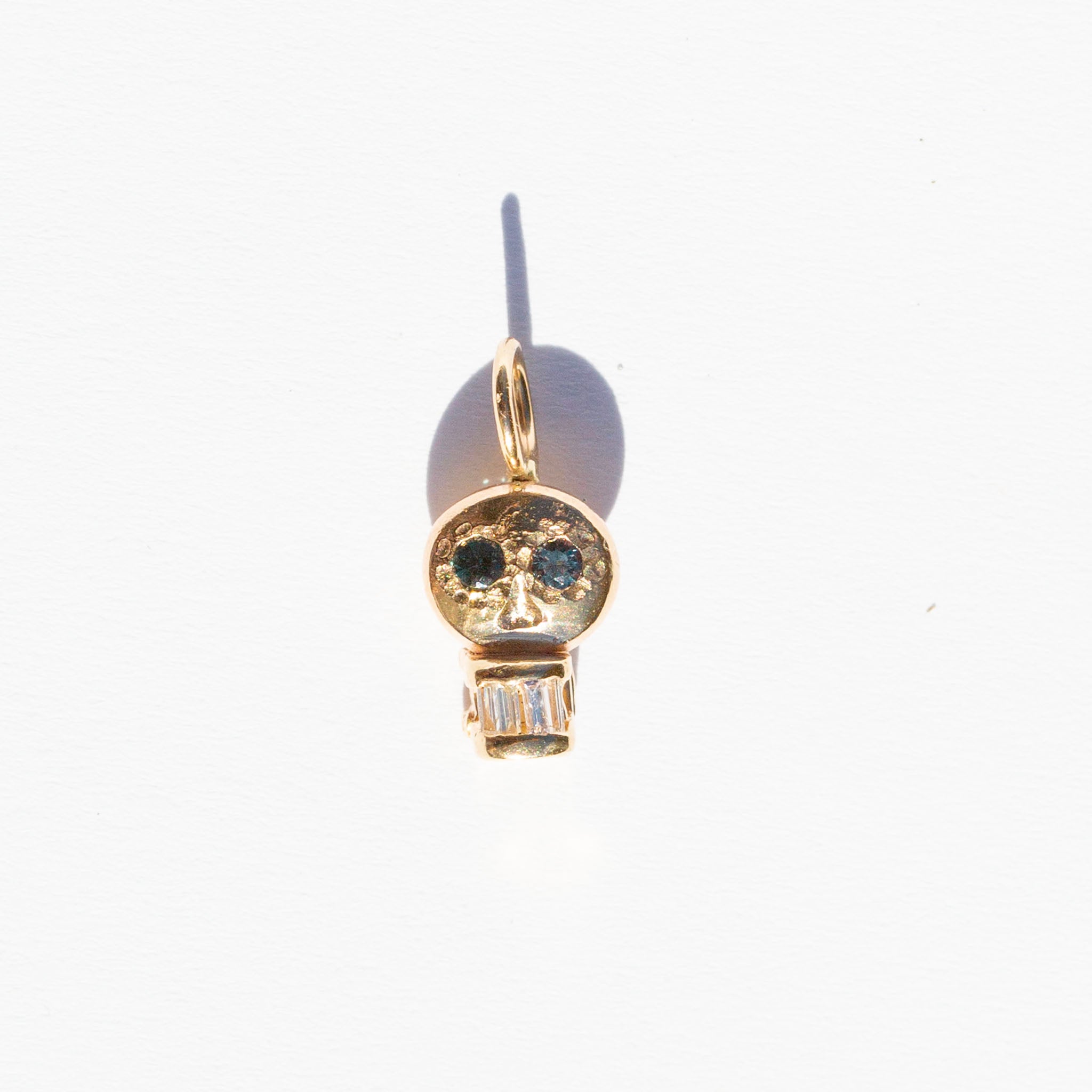 Skull Charm 8, Color Changing Garnets