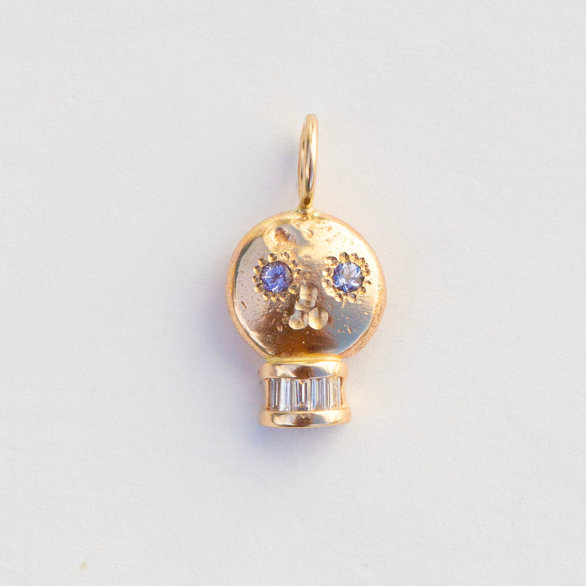 Skull Charm 4, Tanzanite
