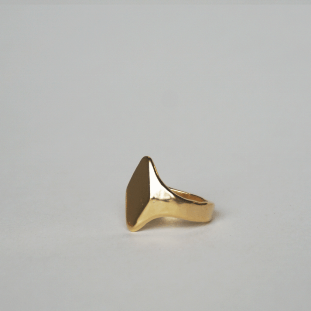 Diamond Signet
